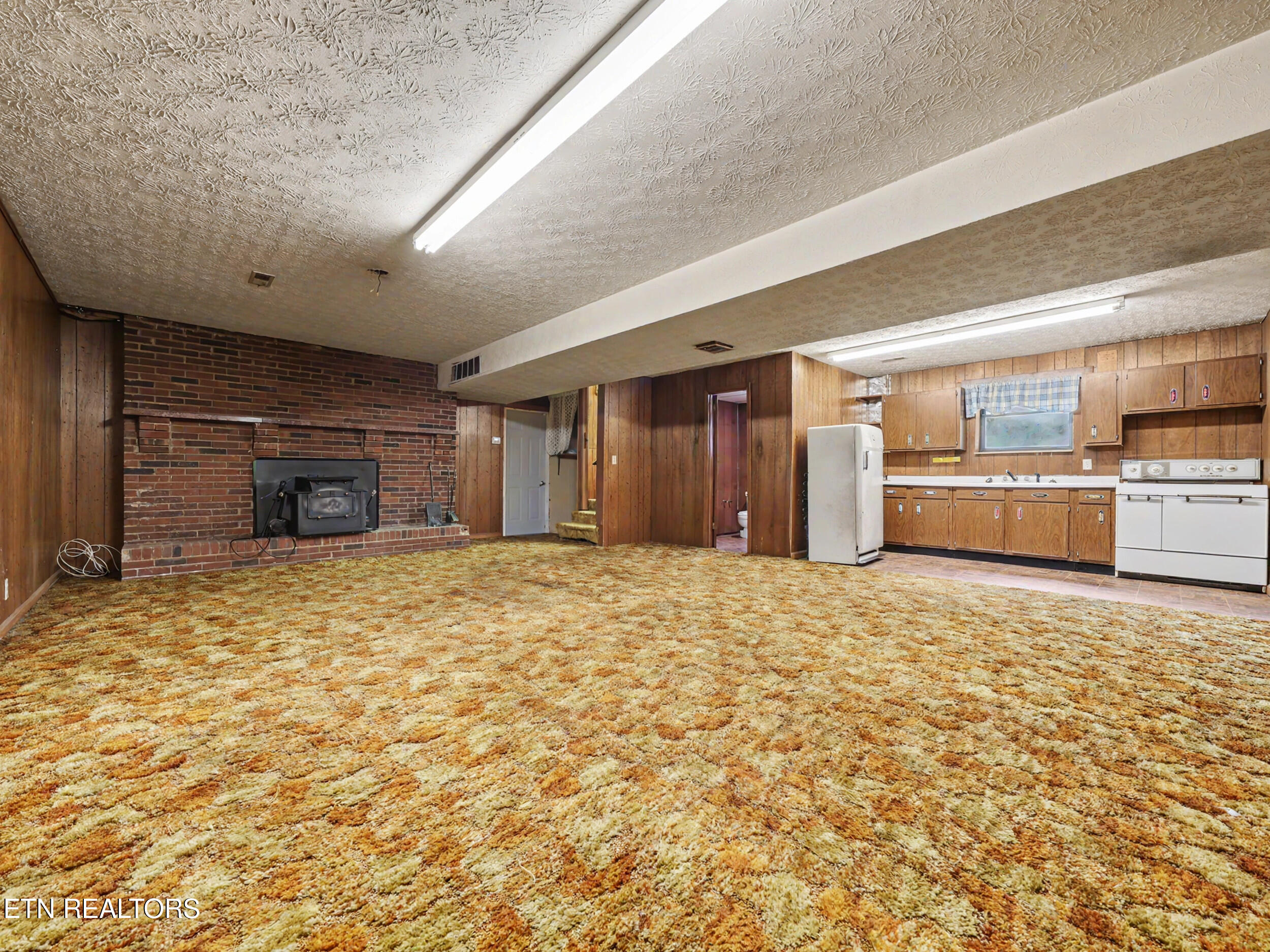 3229 Clover Hill Ridge Road Maryville TN 37801