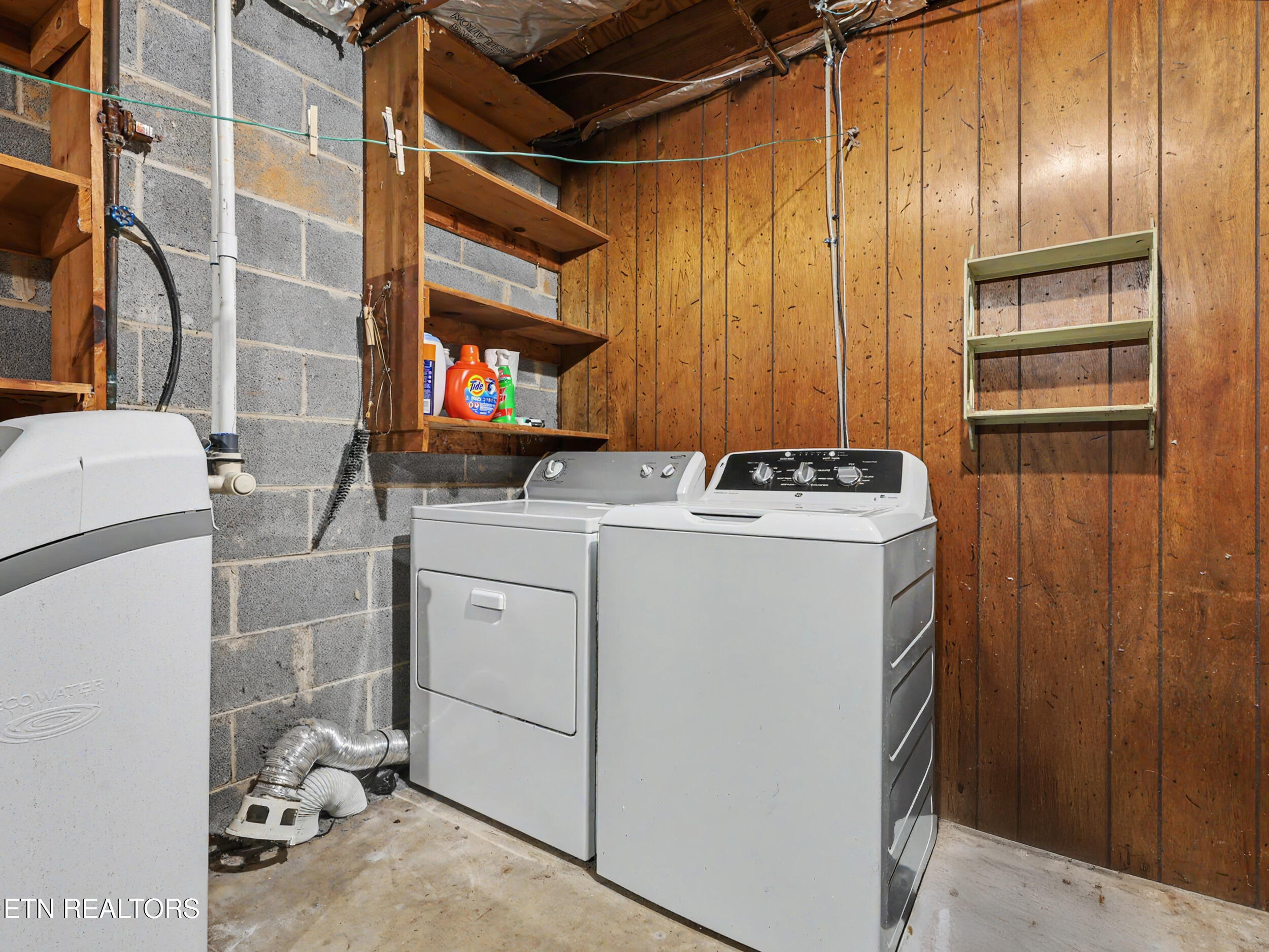 3229 Clover Hill Ridge Road Maryville TN 37801