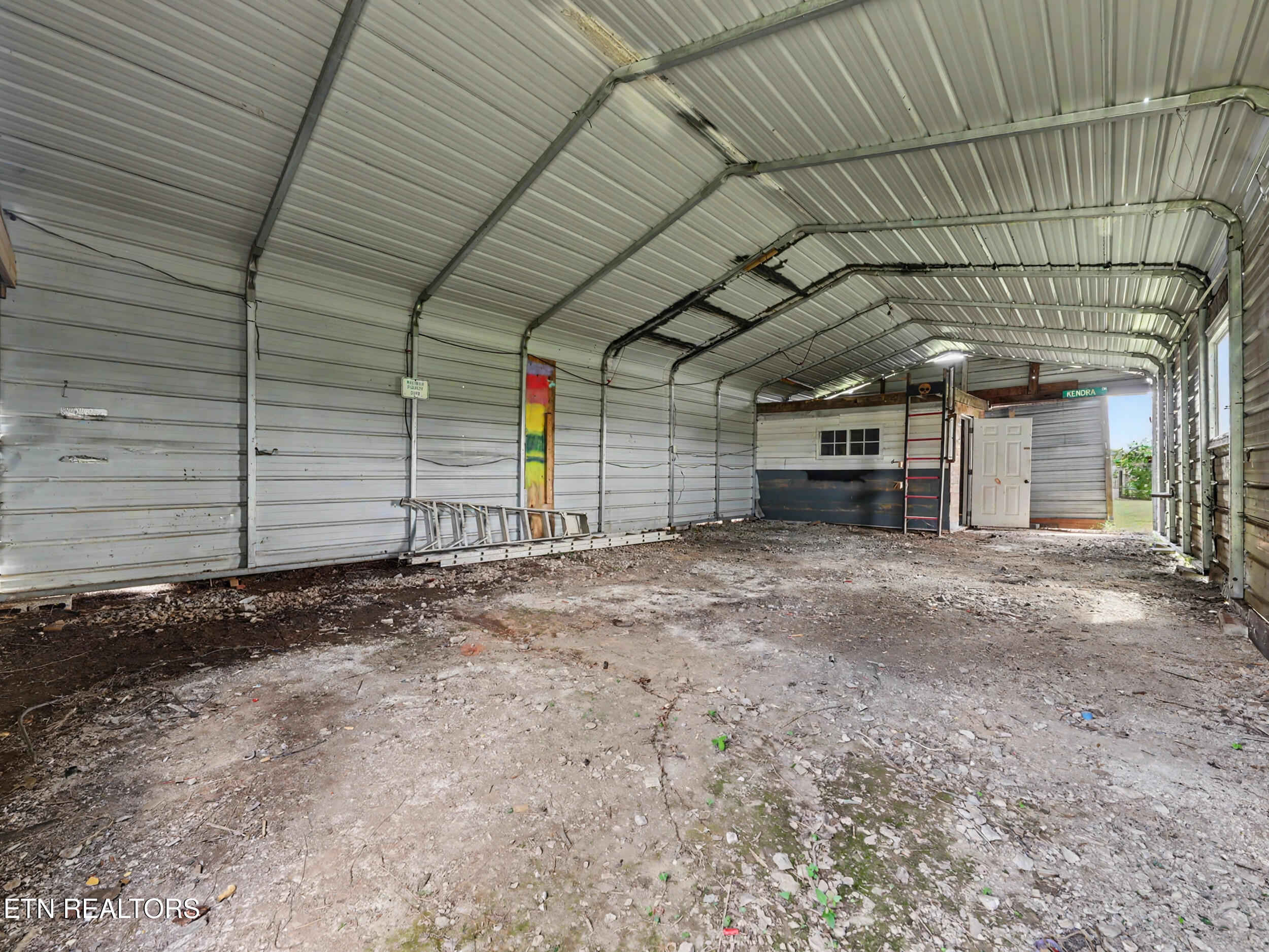 3229 Clover Hill Ridge Road Maryville TN 37801