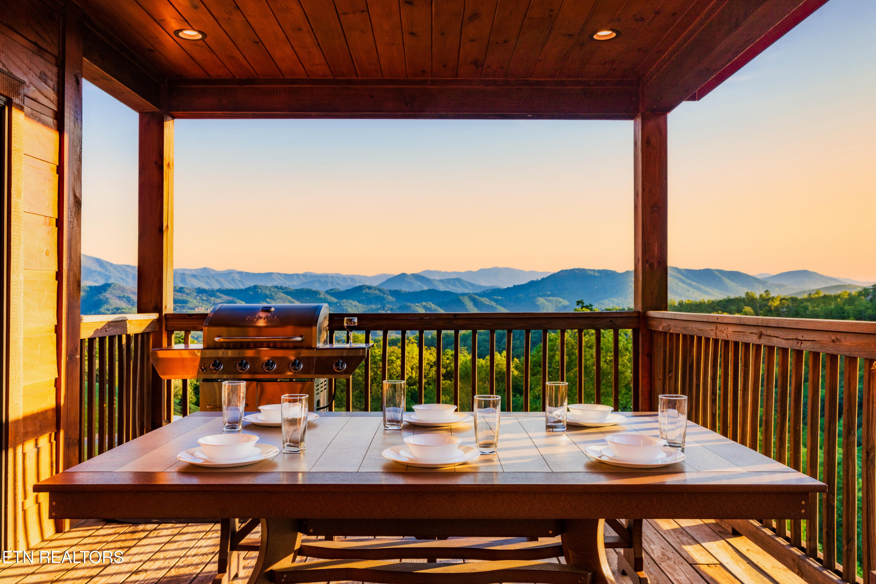 2920 Misty Bluff Trail Sevierville TN 37862