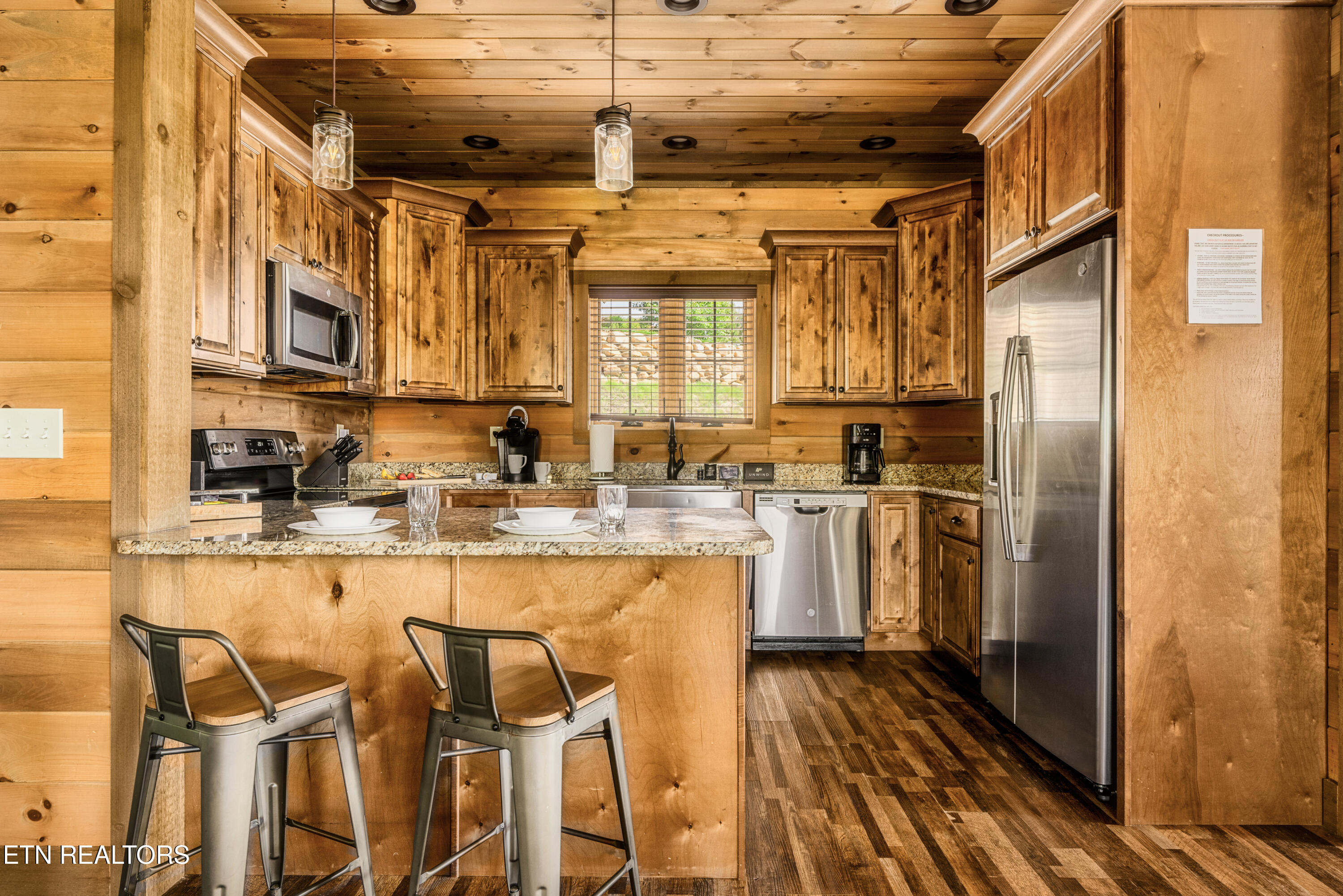 2920 Misty Bluff Trail Sevierville TN 37862