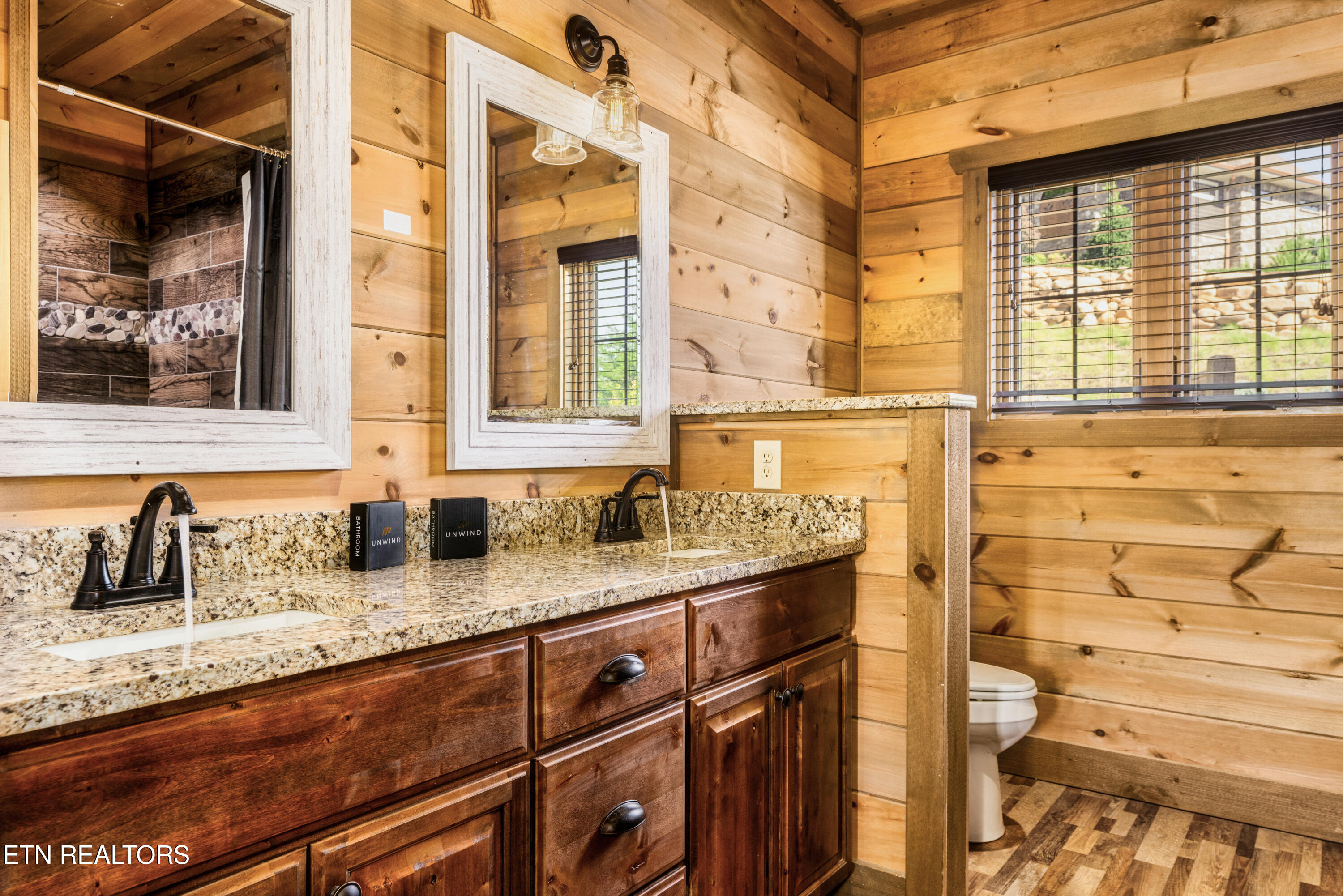 2920 Misty Bluff Trail Sevierville TN 37862