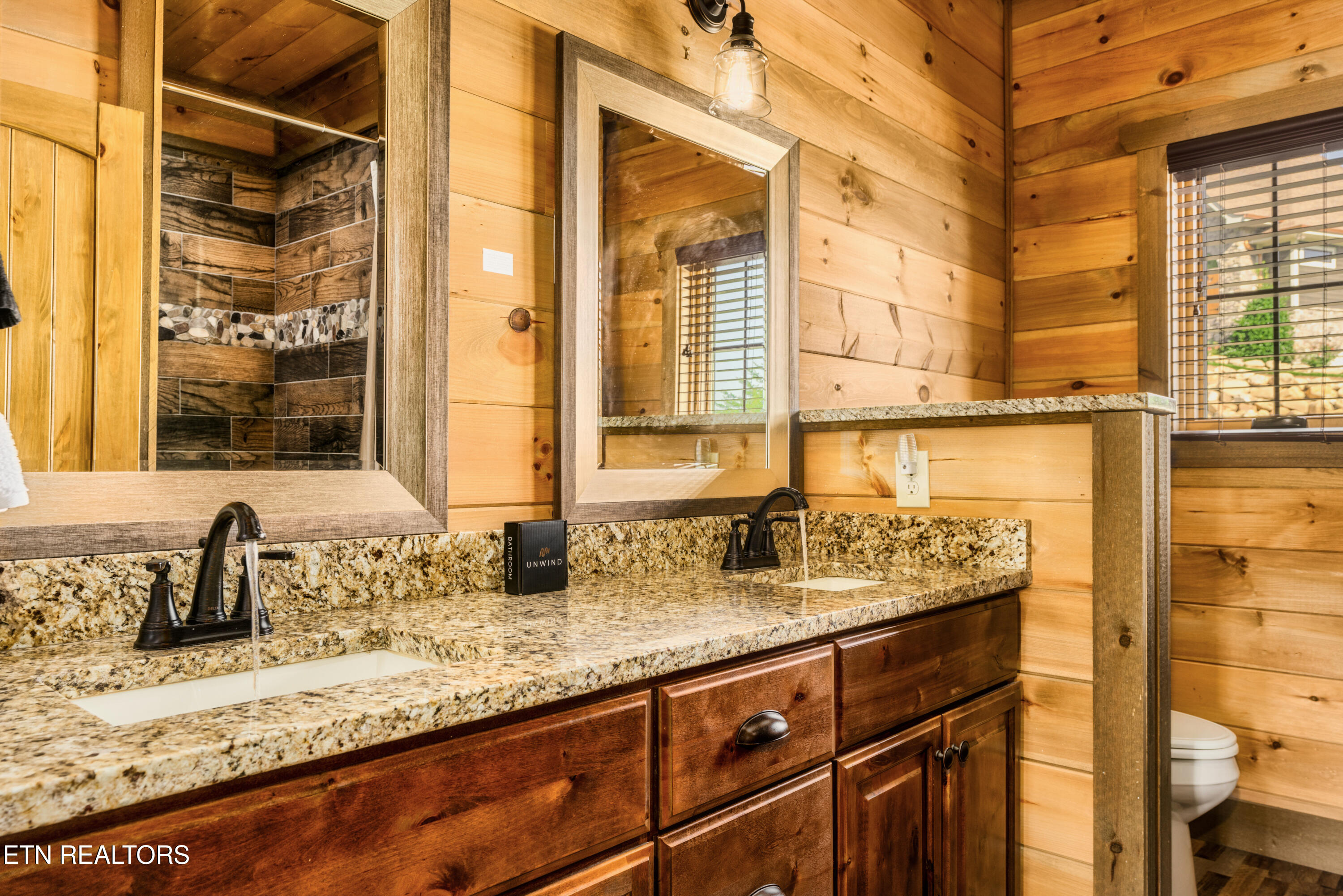 2920 Misty Bluff Trail Sevierville TN 37862