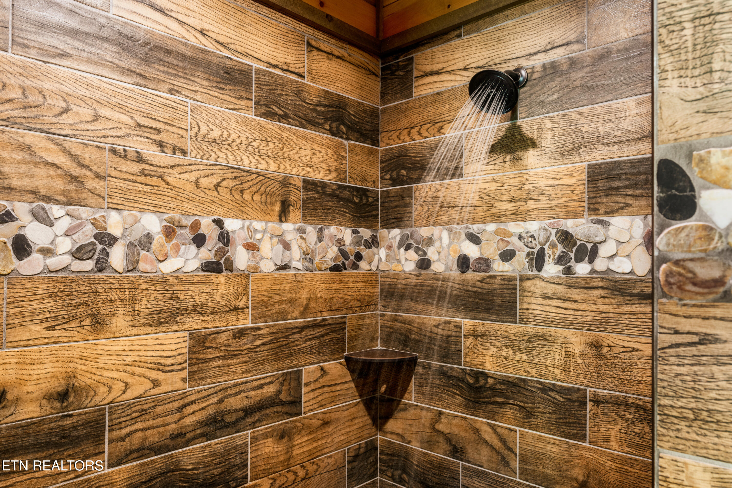 2920 Misty Bluff Trail Sevierville TN 37862
