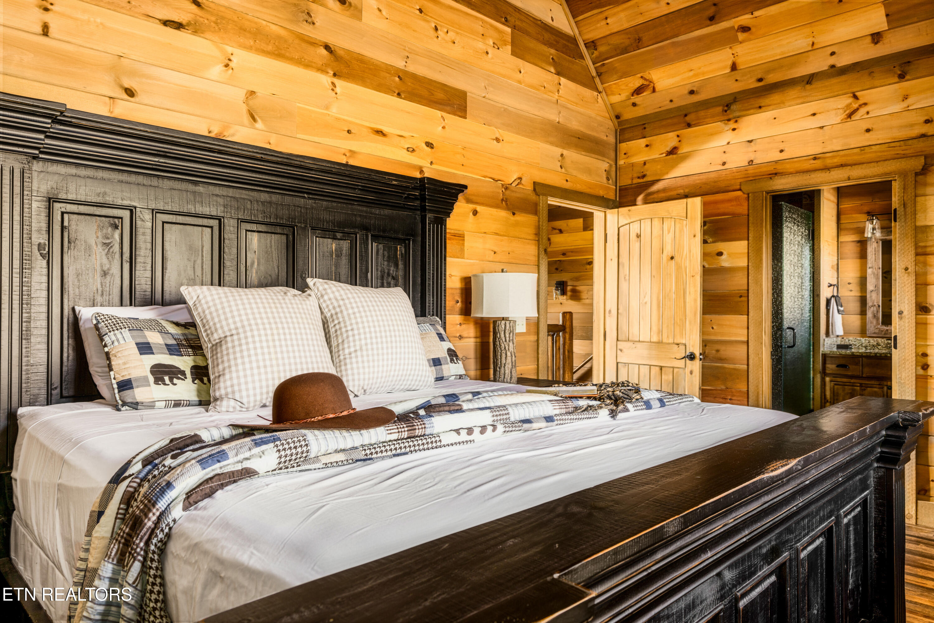 2920 Misty Bluff Trail Sevierville TN 37862