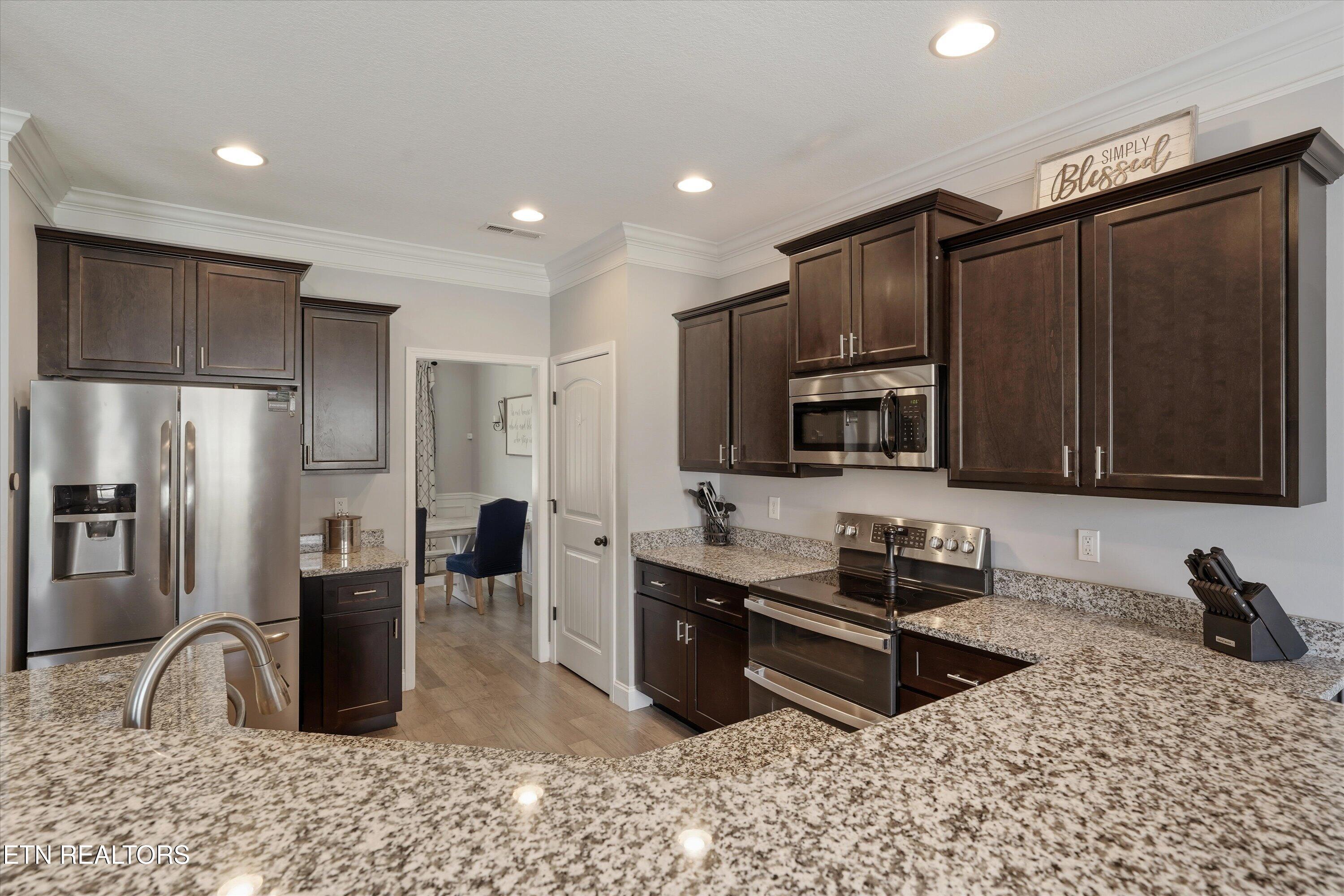 1227 Meadowmist Lane Maryville TN 37804