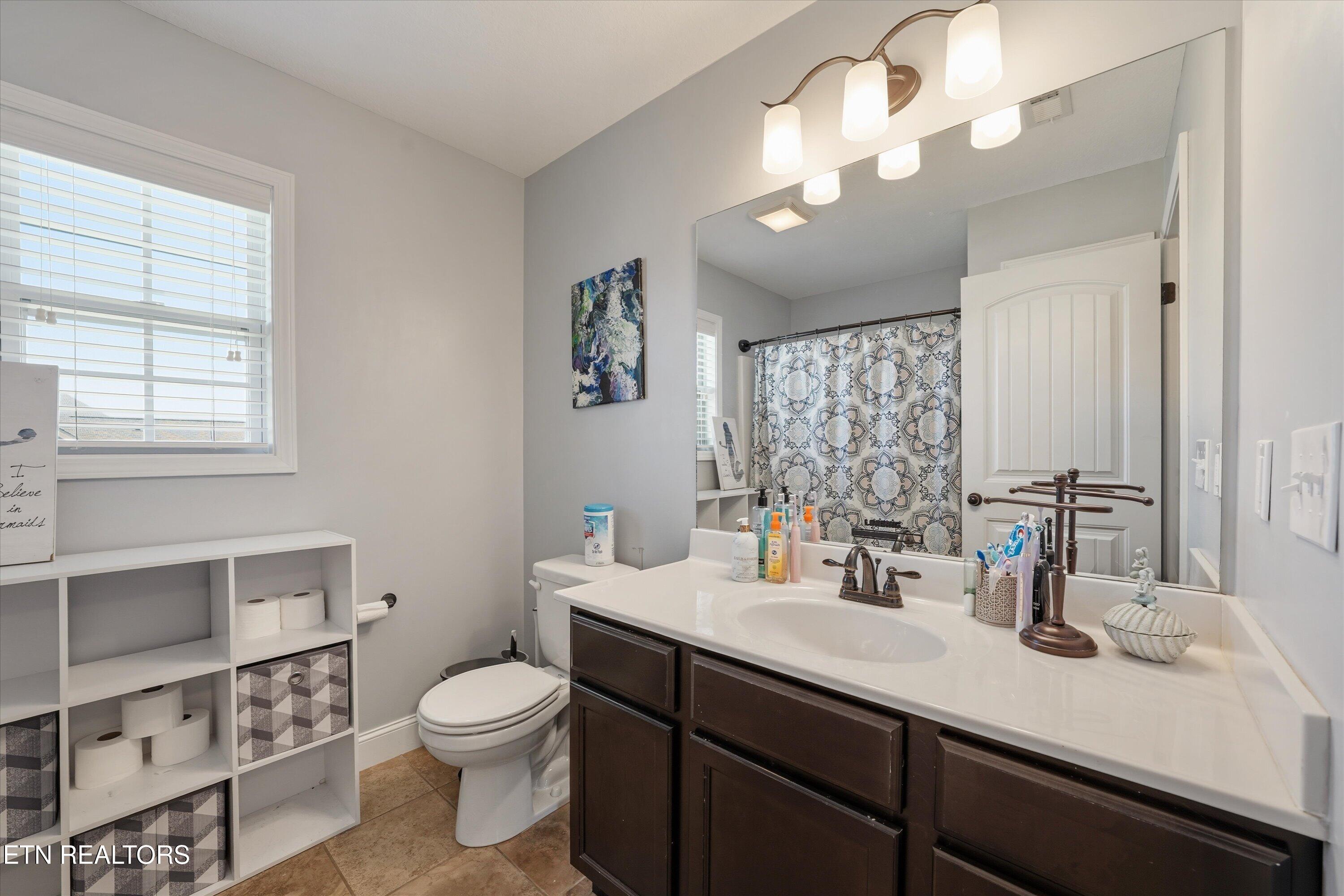 1227 Meadowmist Lane Maryville TN 37804