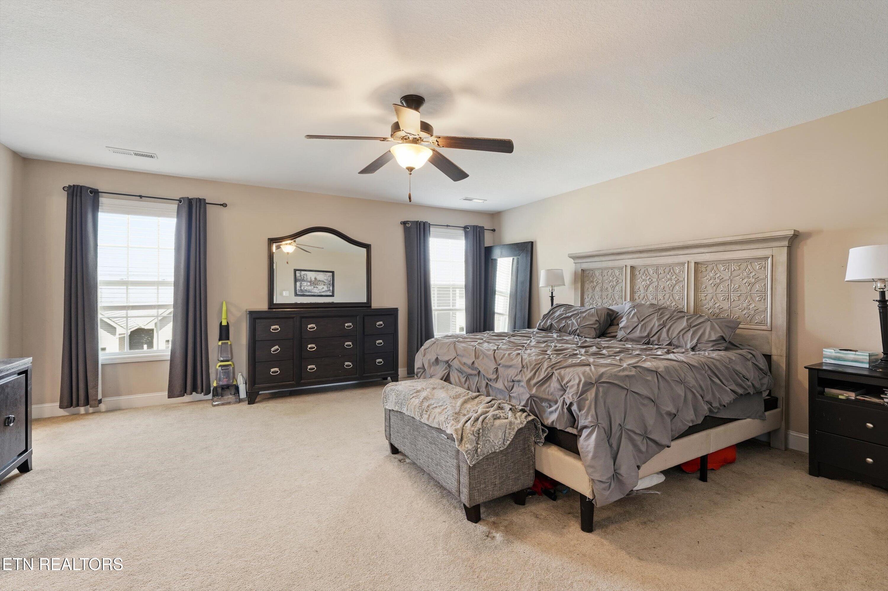 1227 Meadowmist Lane Maryville TN 37804