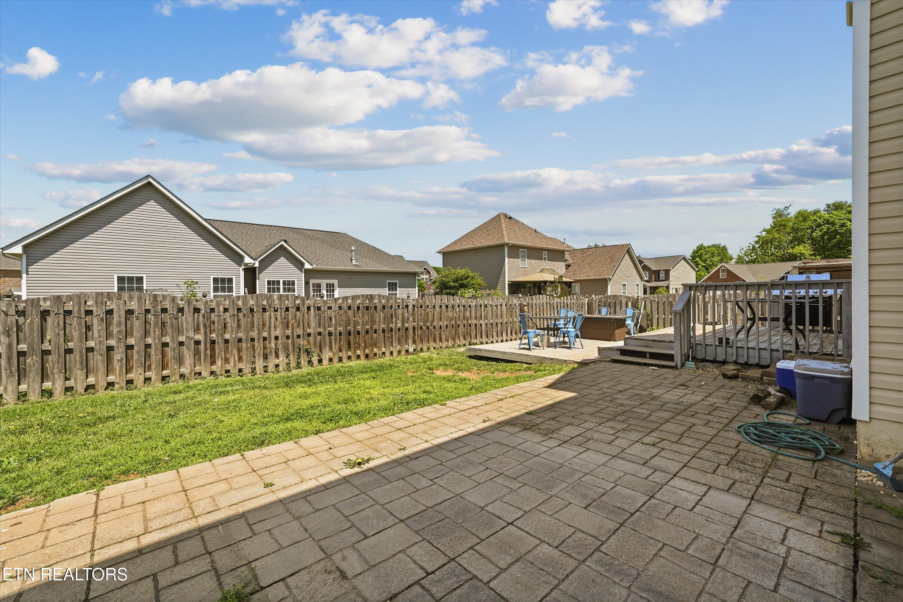 1227 Meadowmist Lane Maryville TN 37804