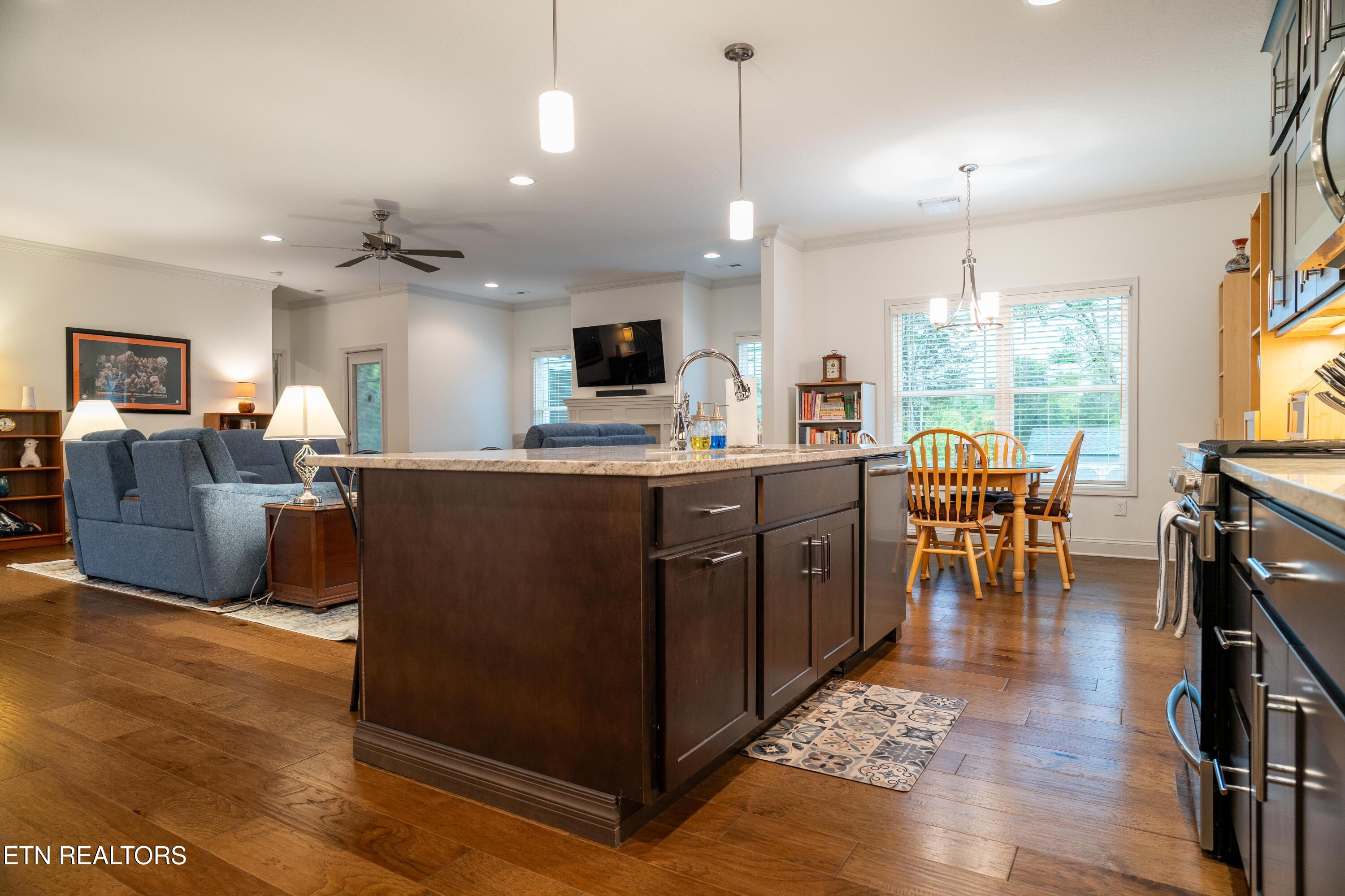 104 Black Oak Drive Oak Ridge TN 37830