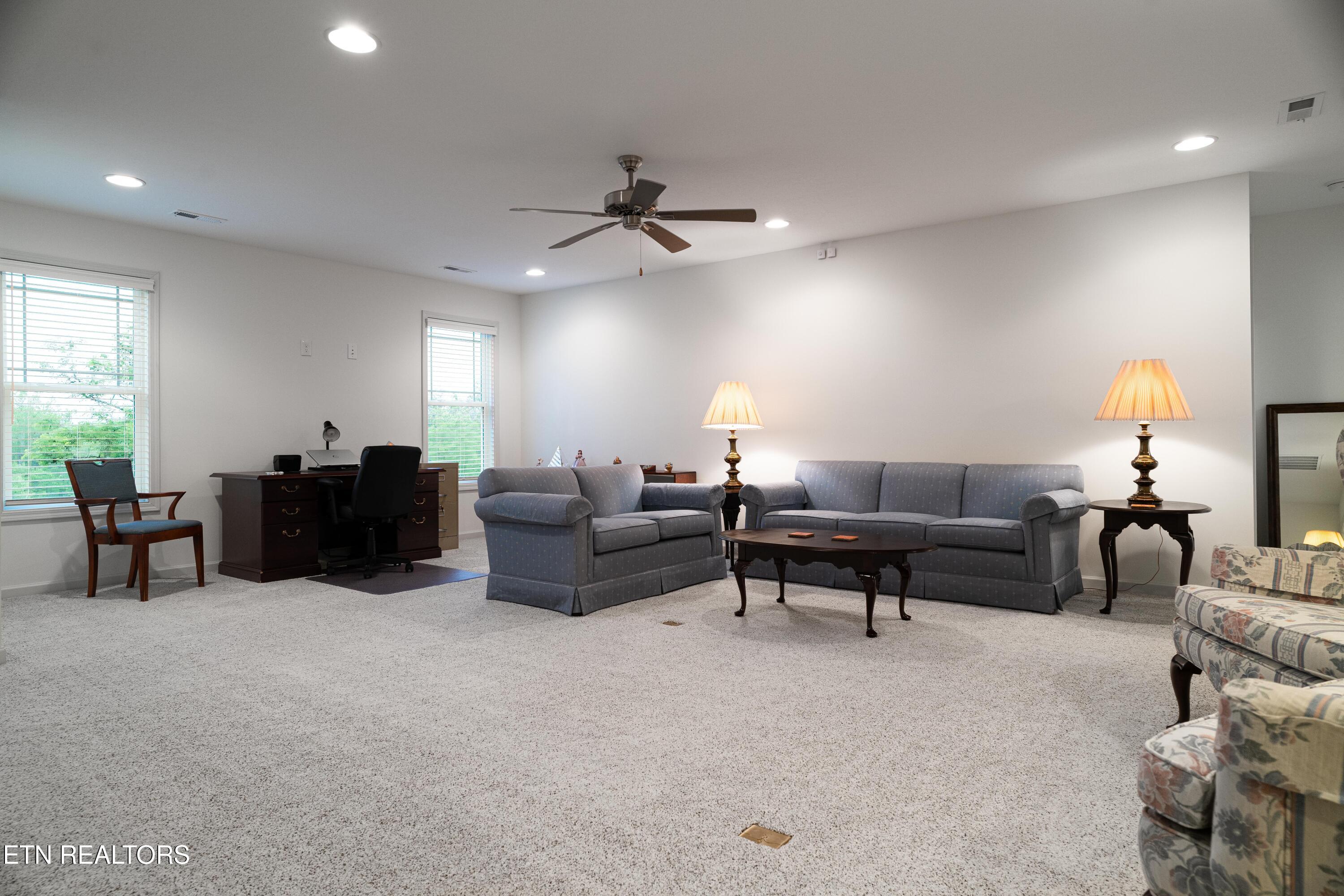 104 Black Oak Drive Oak Ridge TN 37830