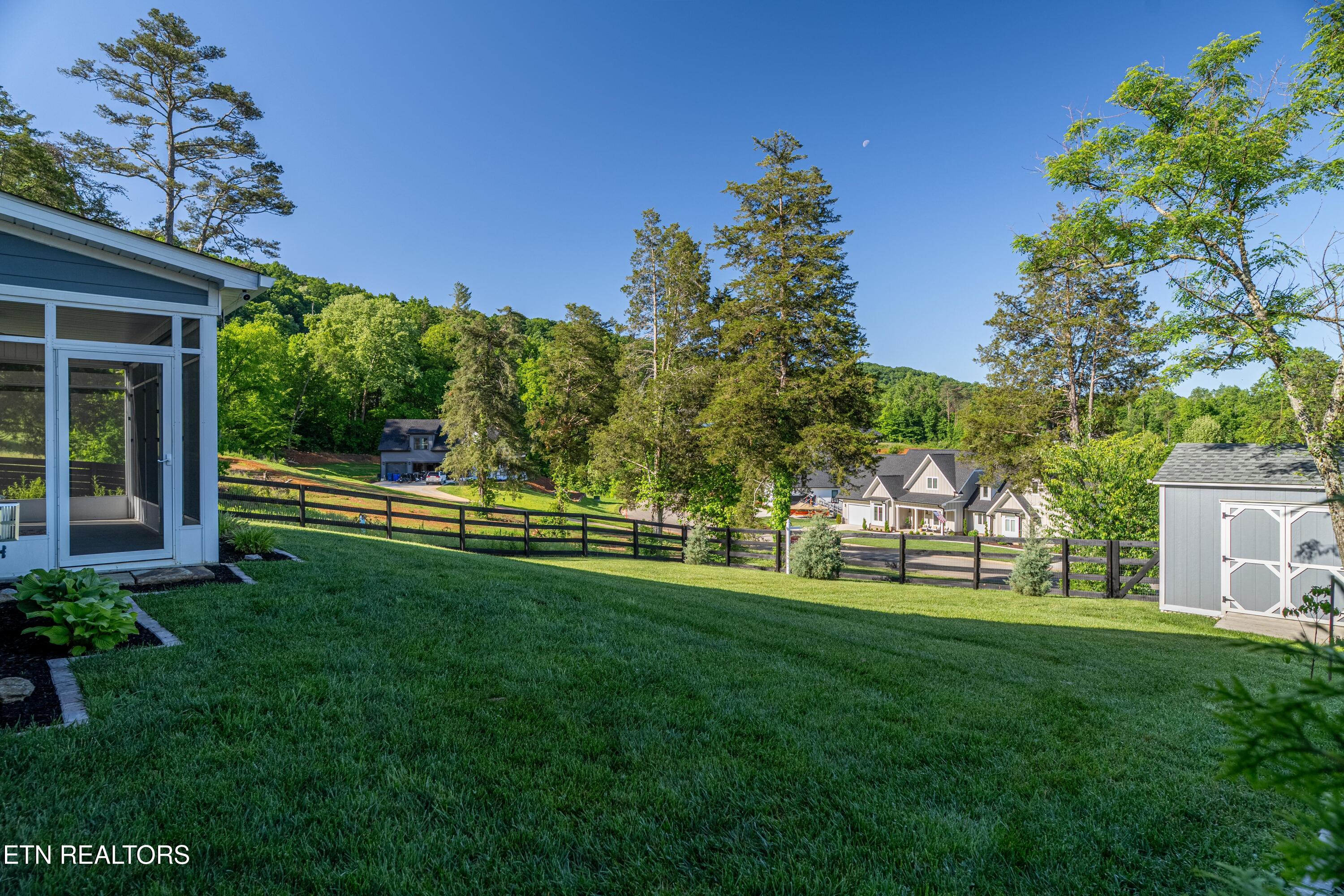 104 Black Oak Drive Oak Ridge TN 37830