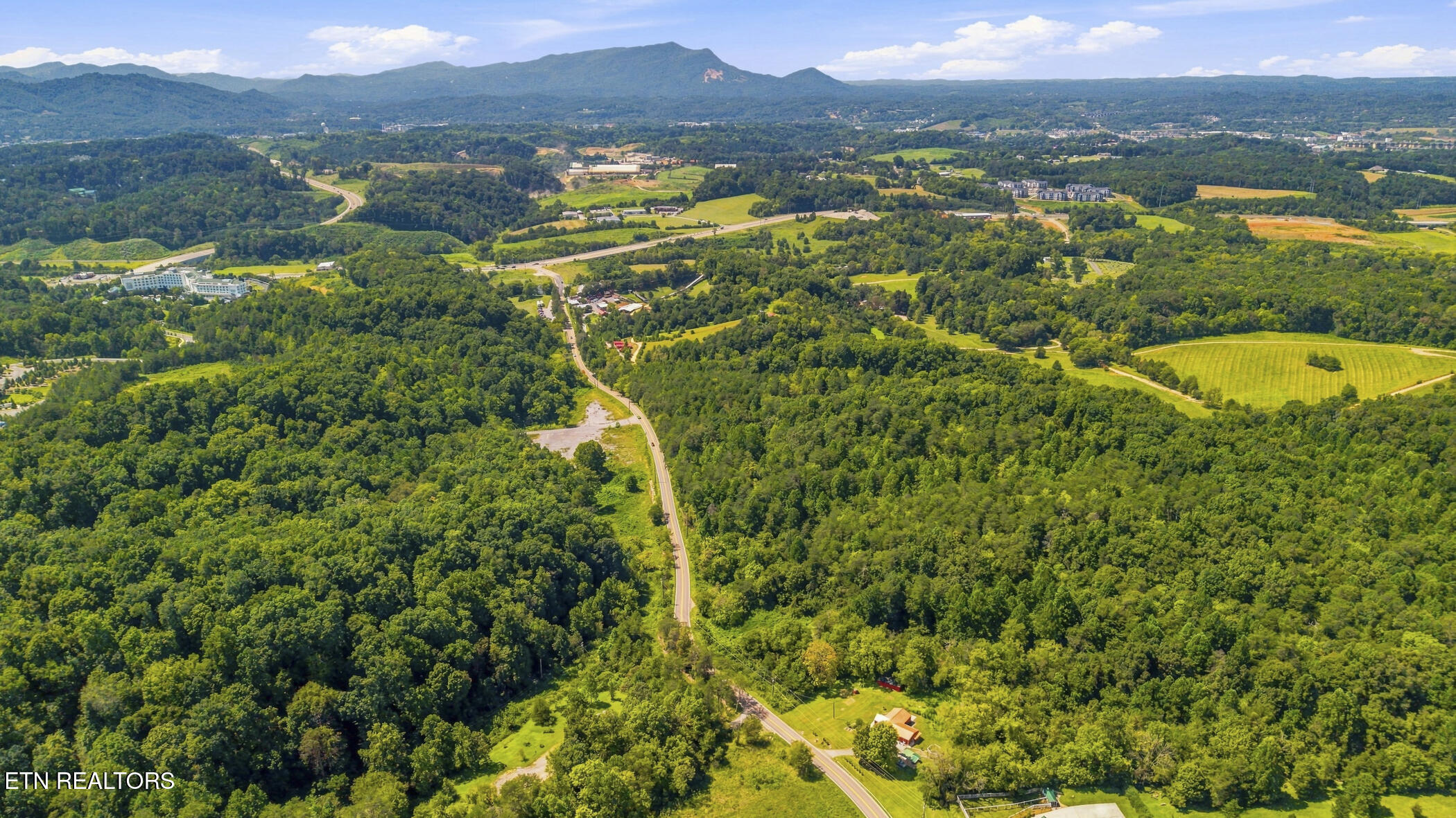 1217 Jayell Road Sevierville TN 37862