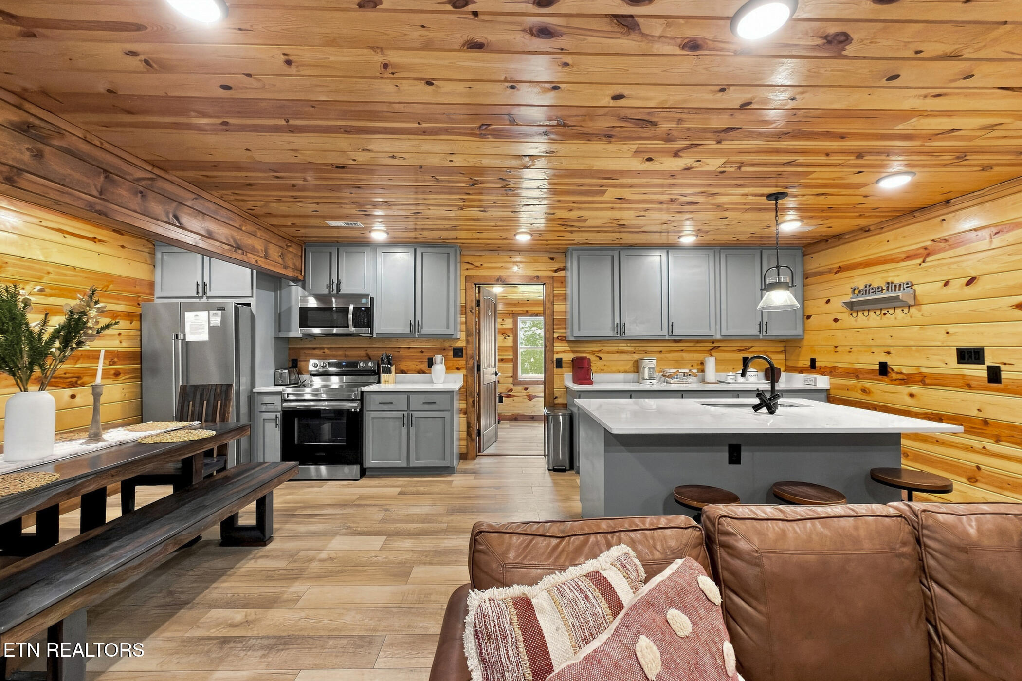 1217 Jayell Road Sevierville TN 37862