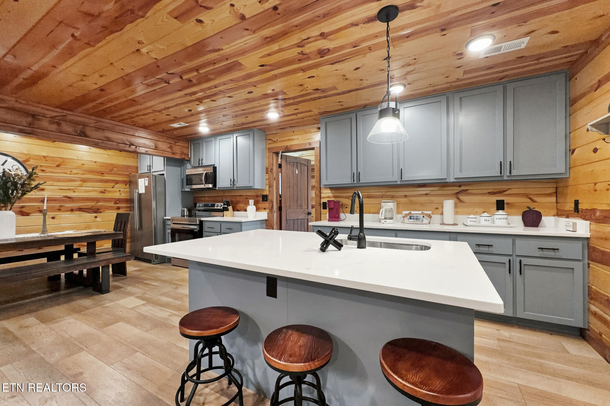 1217 Jayell Road Sevierville TN 37862