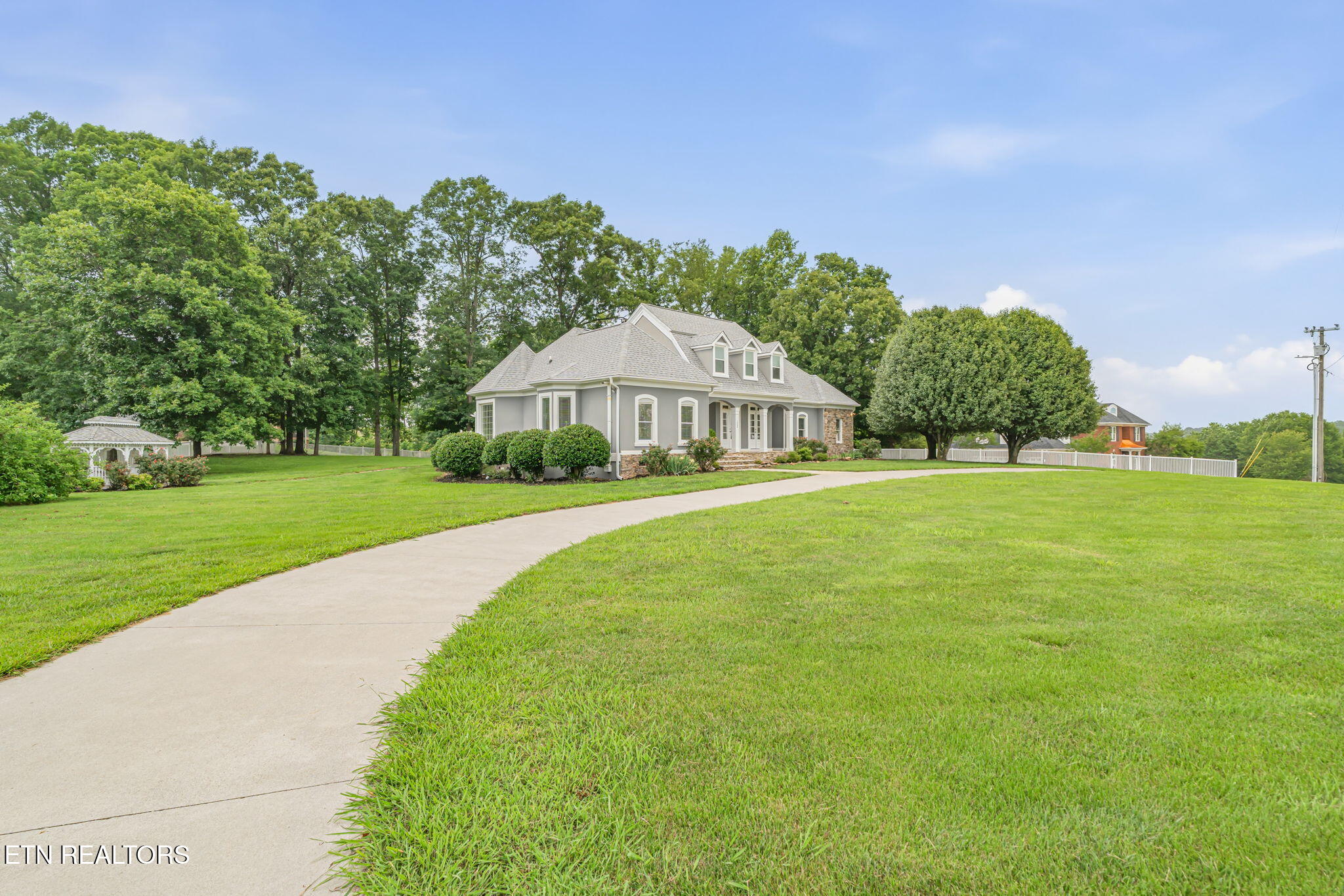122 Highland Drive Madisonville TN 37354