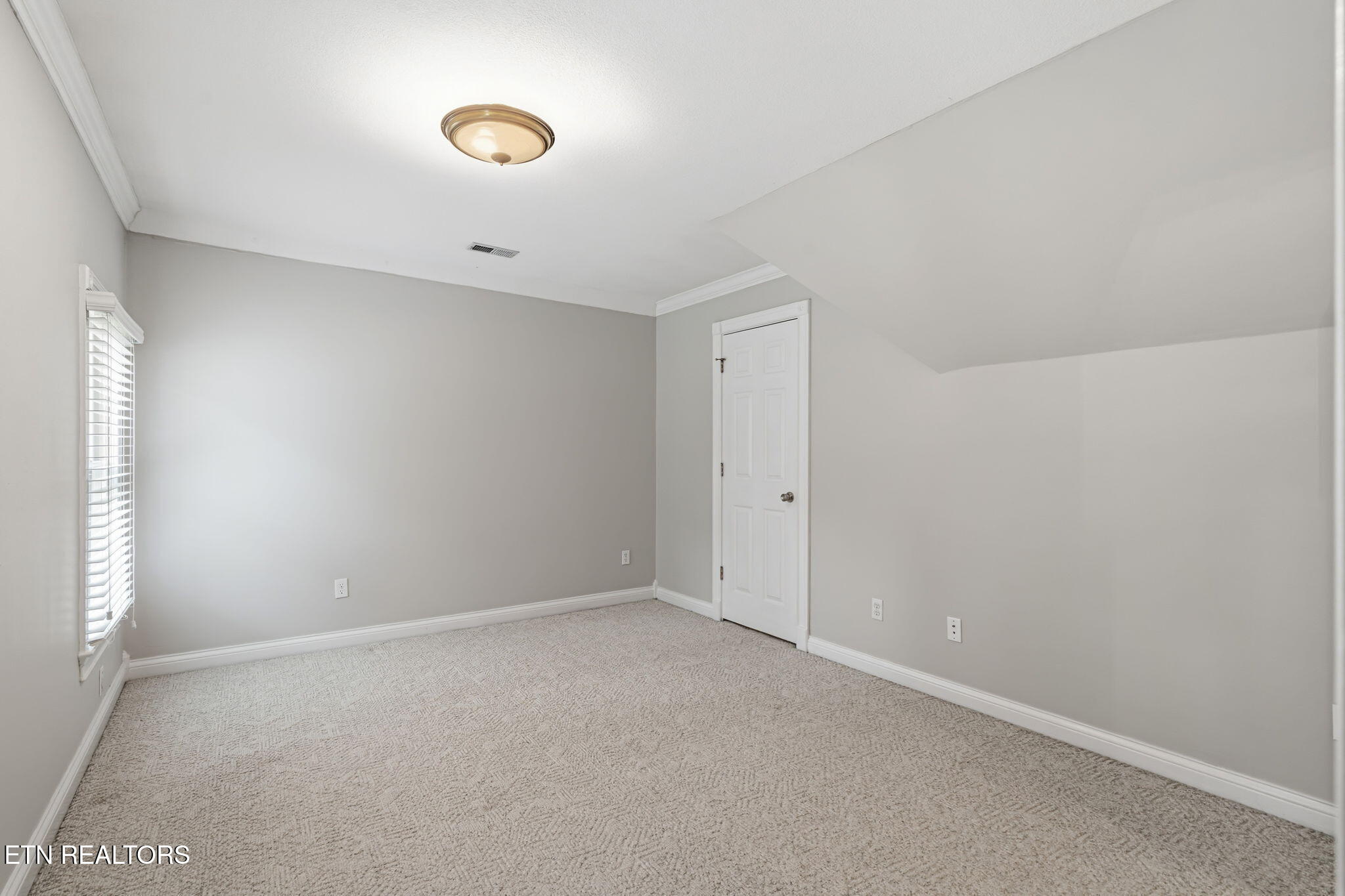 122 Highland Drive Madisonville TN 37354