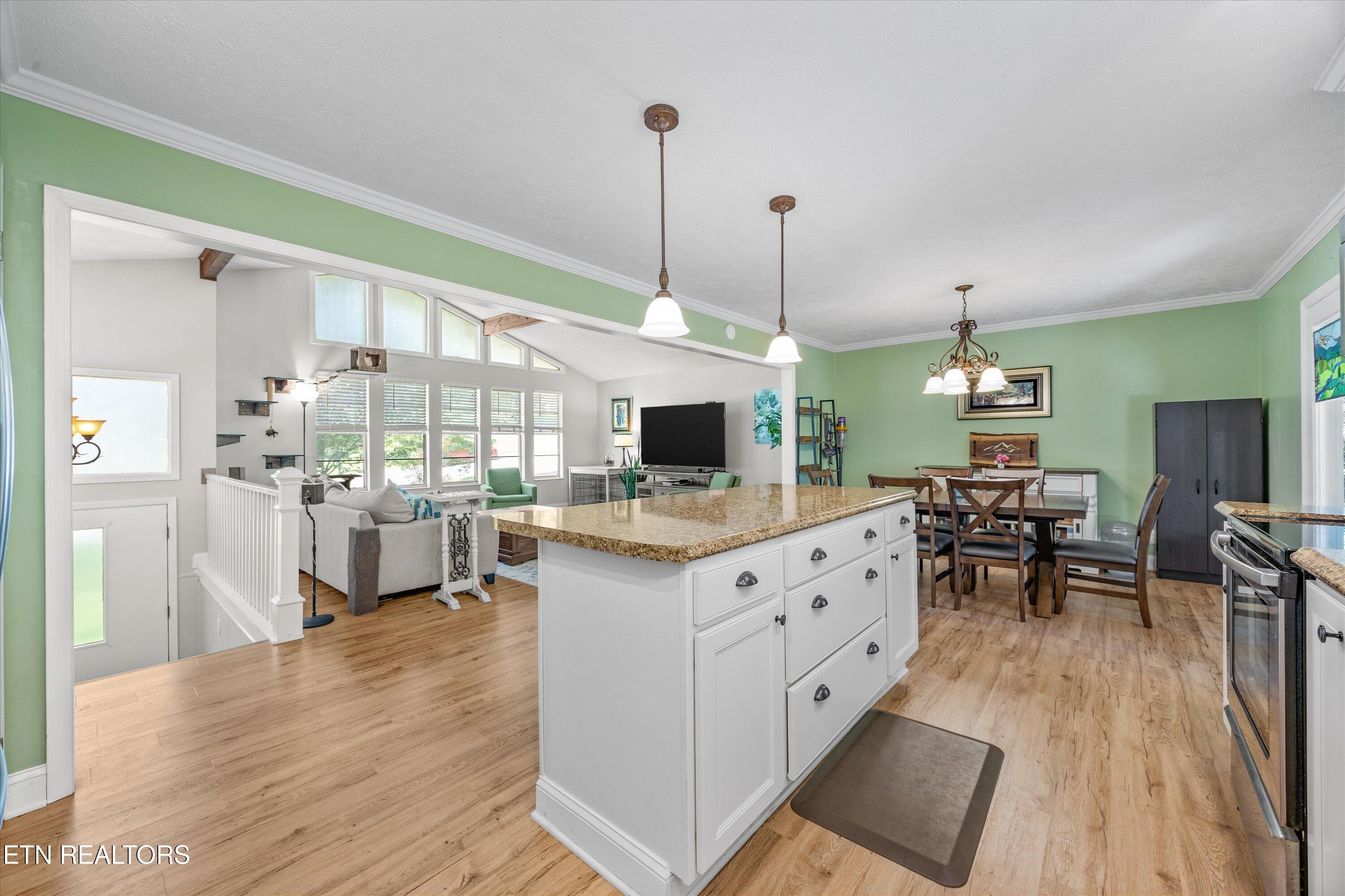 8928 Moneymaker Drive Knoxville TN 37923