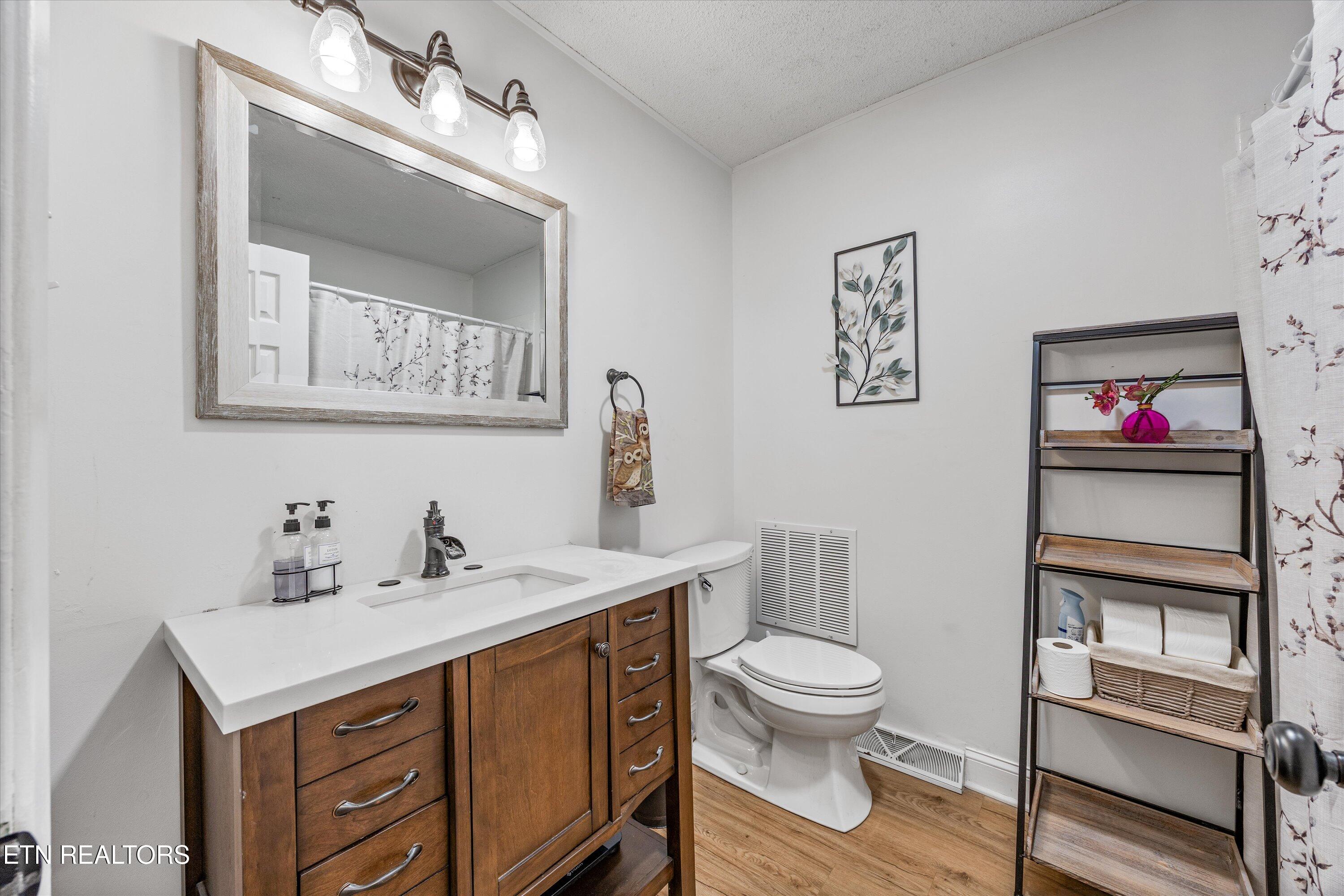 8928 Moneymaker Drive Knoxville TN 37923