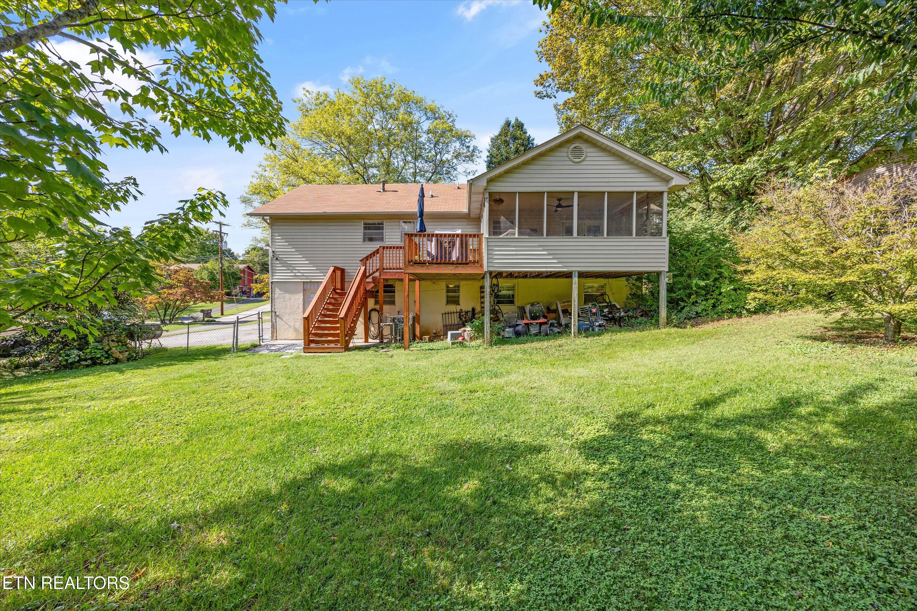 8928 Moneymaker Drive Knoxville TN 37923