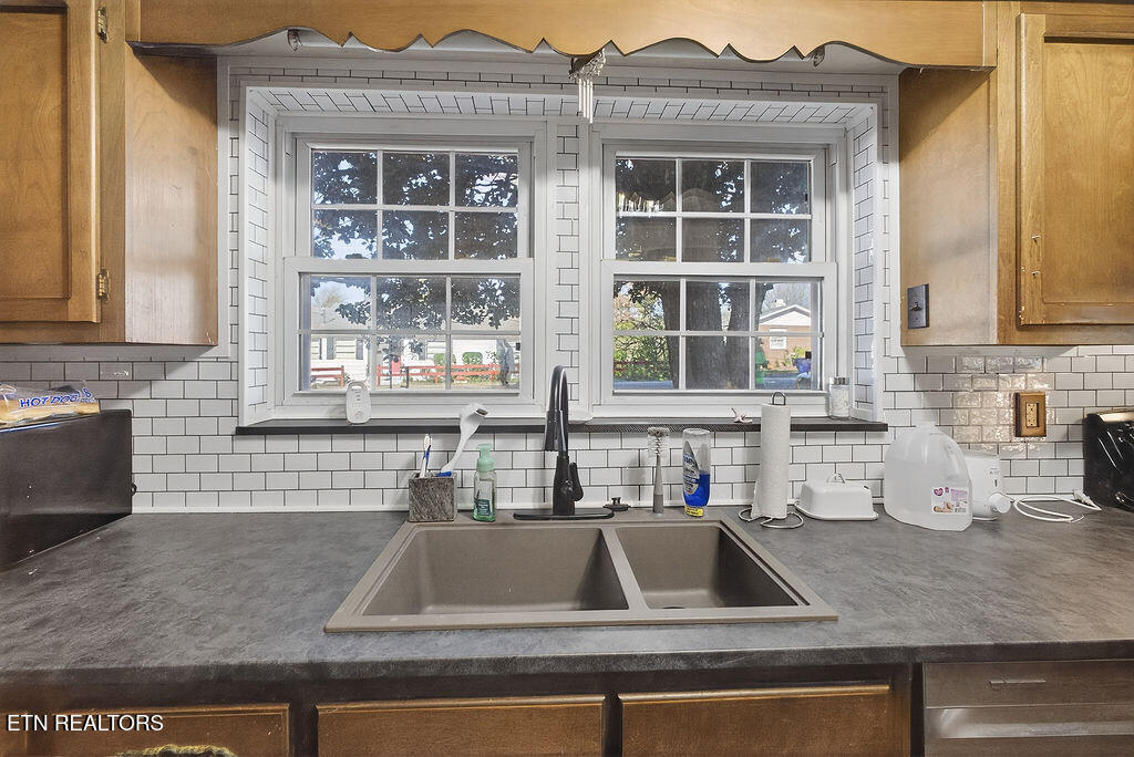 109 E Pasadena Road Oak Ridge TN 37830