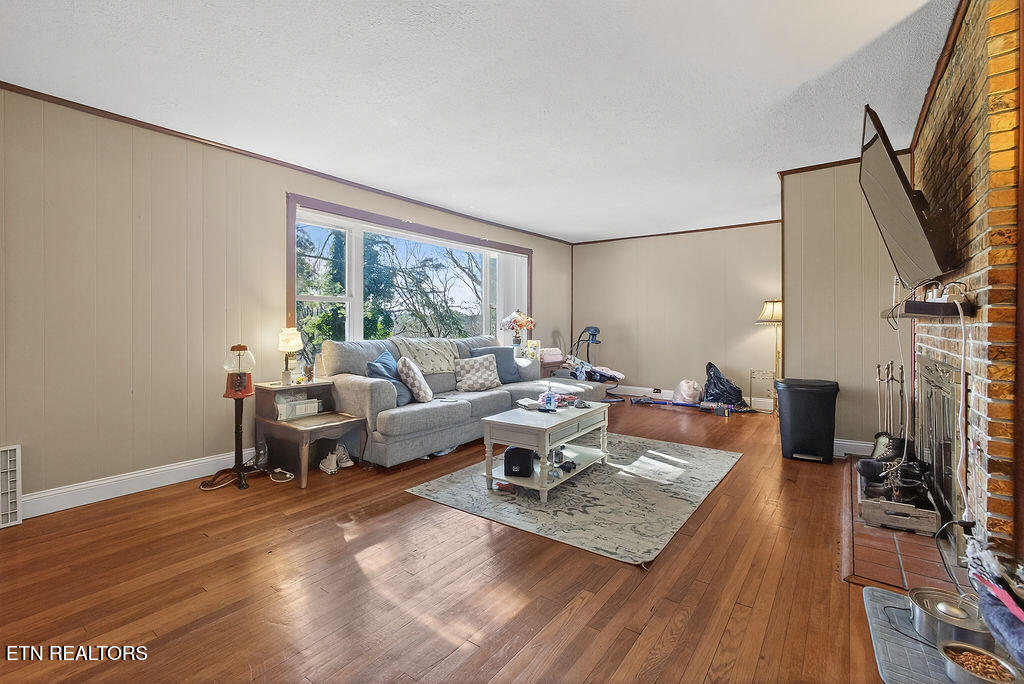 109 E Pasadena Road Oak Ridge TN 37830