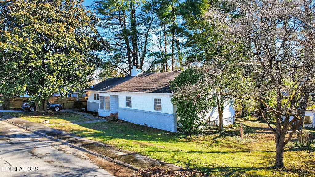 109 E Pasadena Road Oak Ridge TN 37830