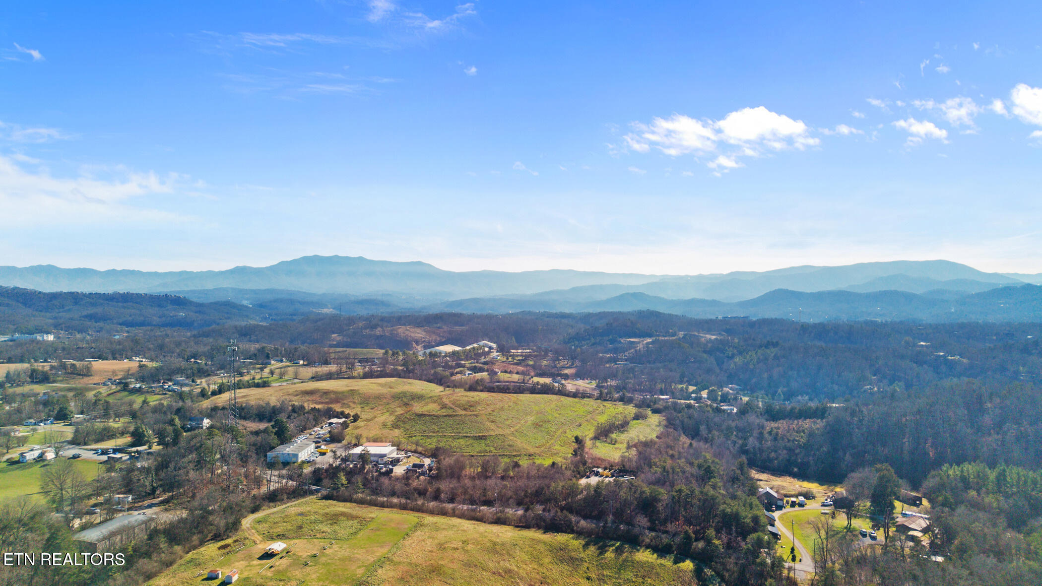 1568 Rainbow Ridge Way Sevierville TN 37862