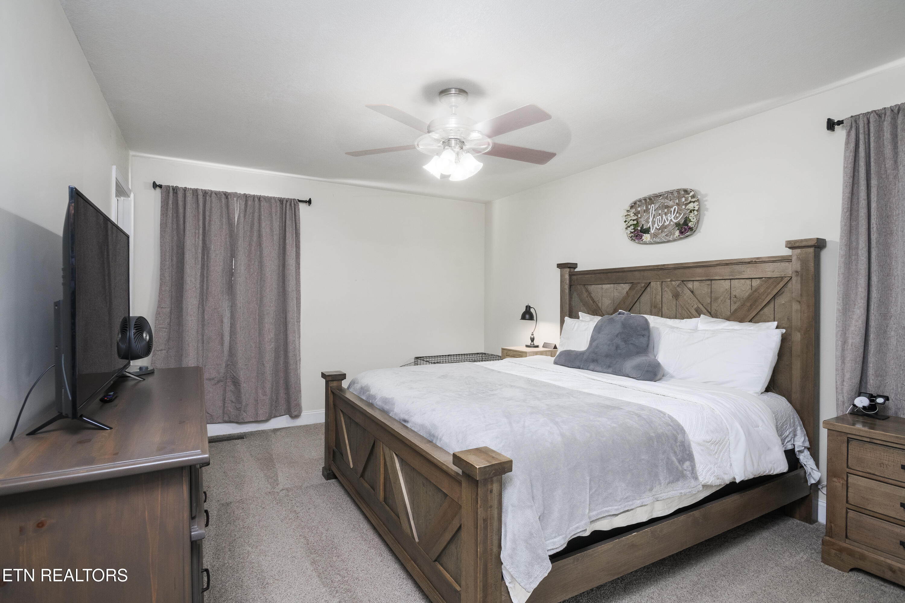 297 Parks Circle Harrogate TN 37752