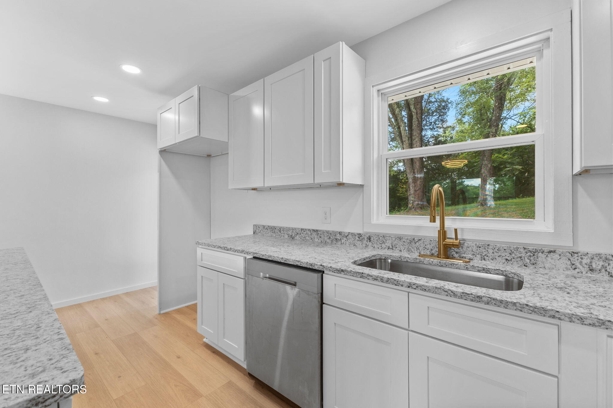 6621 Lambent Lane Knoxville TN 37918