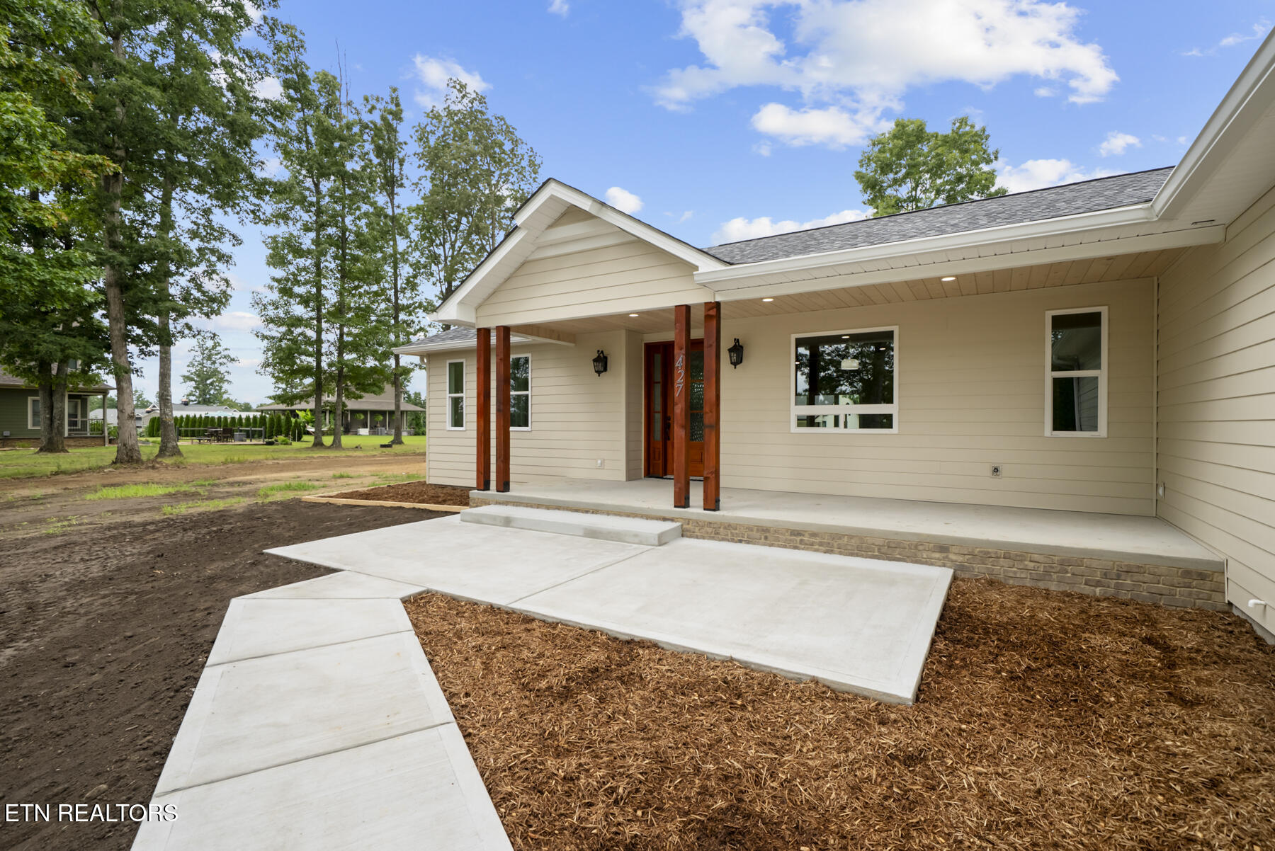 427 Bluff View Lp Crossville TN 38571