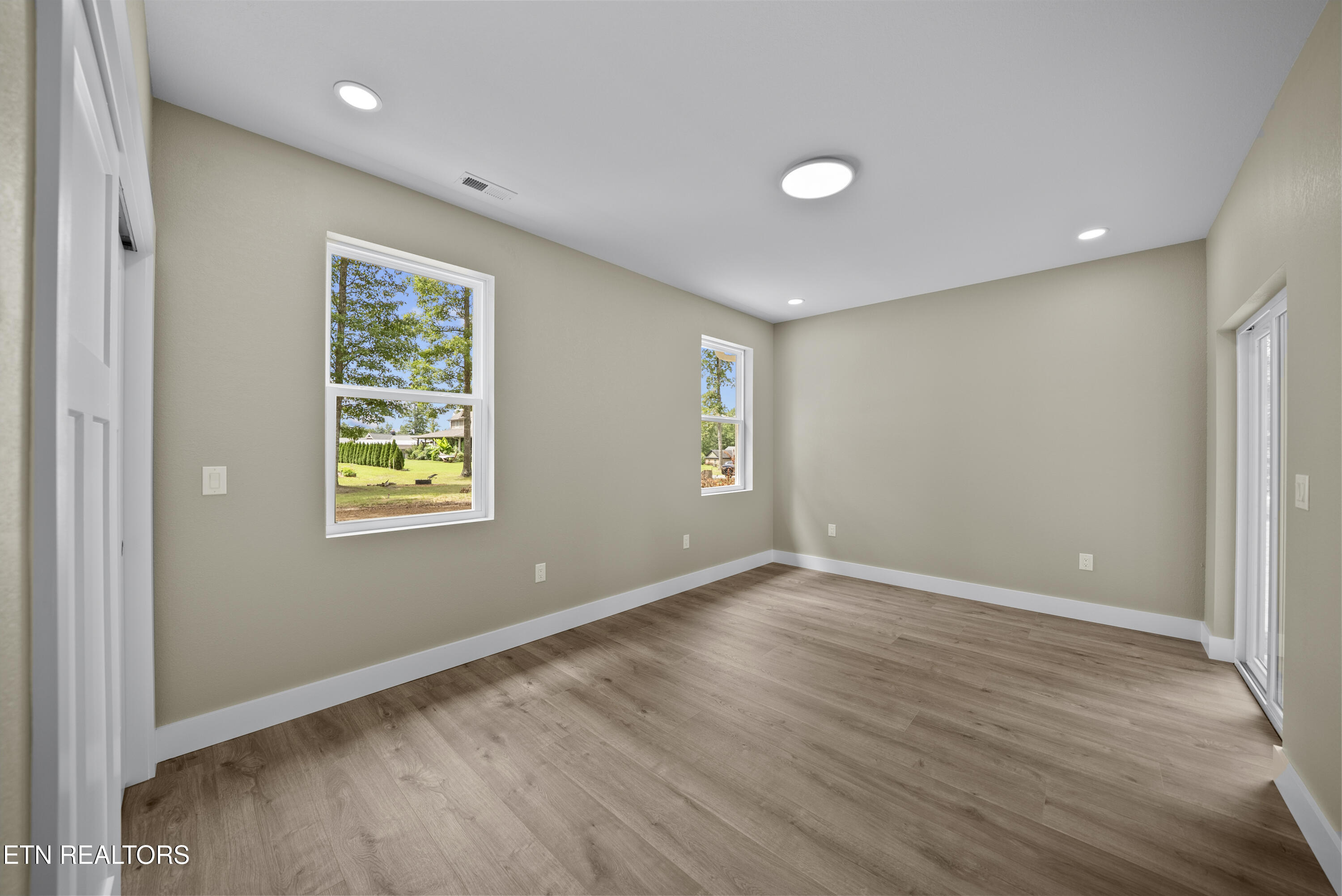 427 Bluff View Lp Crossville TN 38571