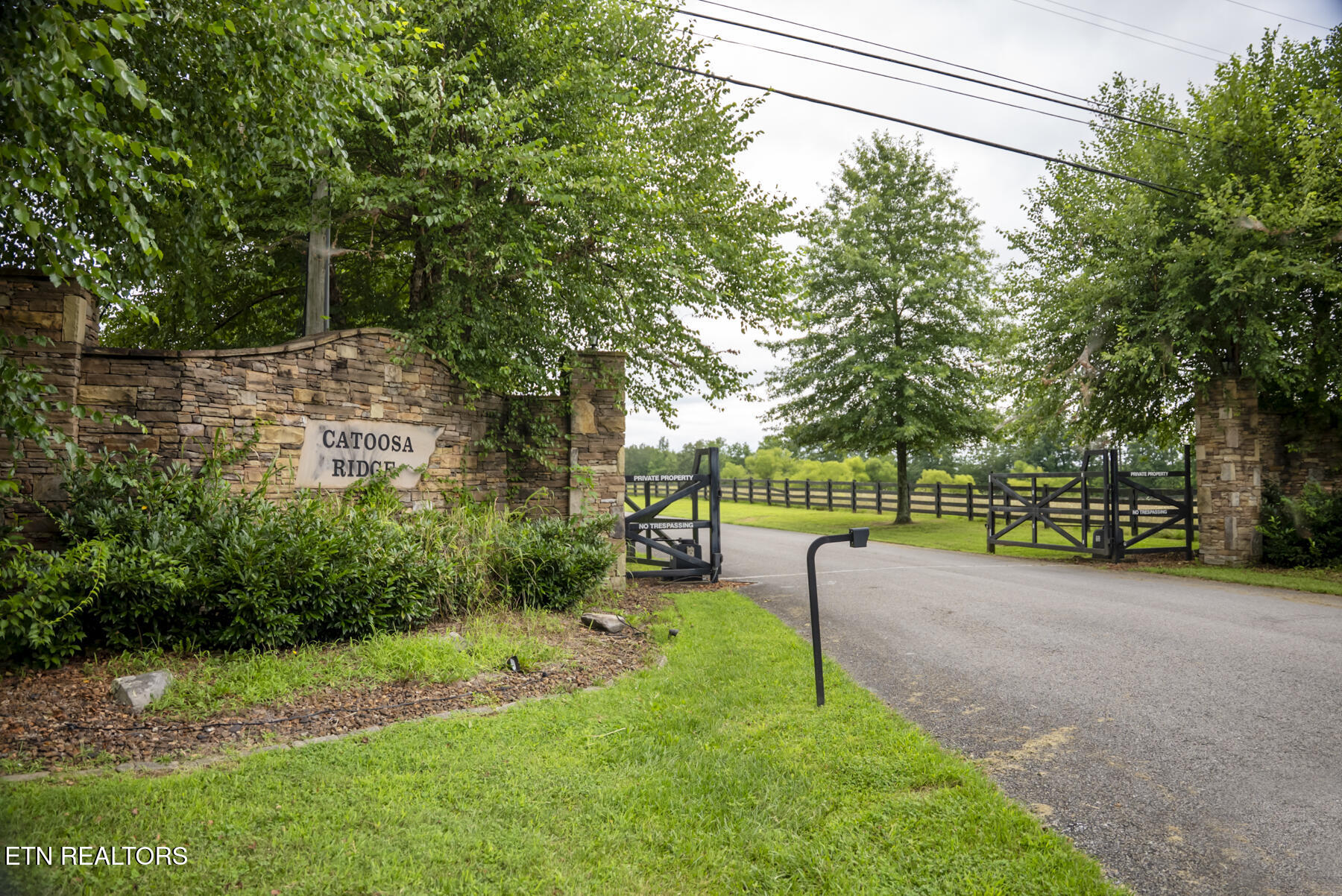 427 Bluff View Lp Crossville TN 38571