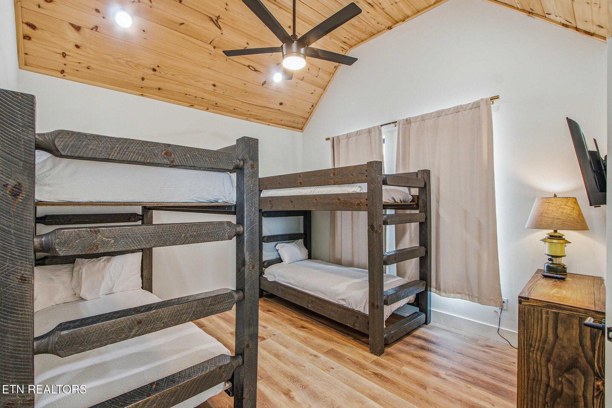 1264 Reedmont Way Sevierville TN 37876