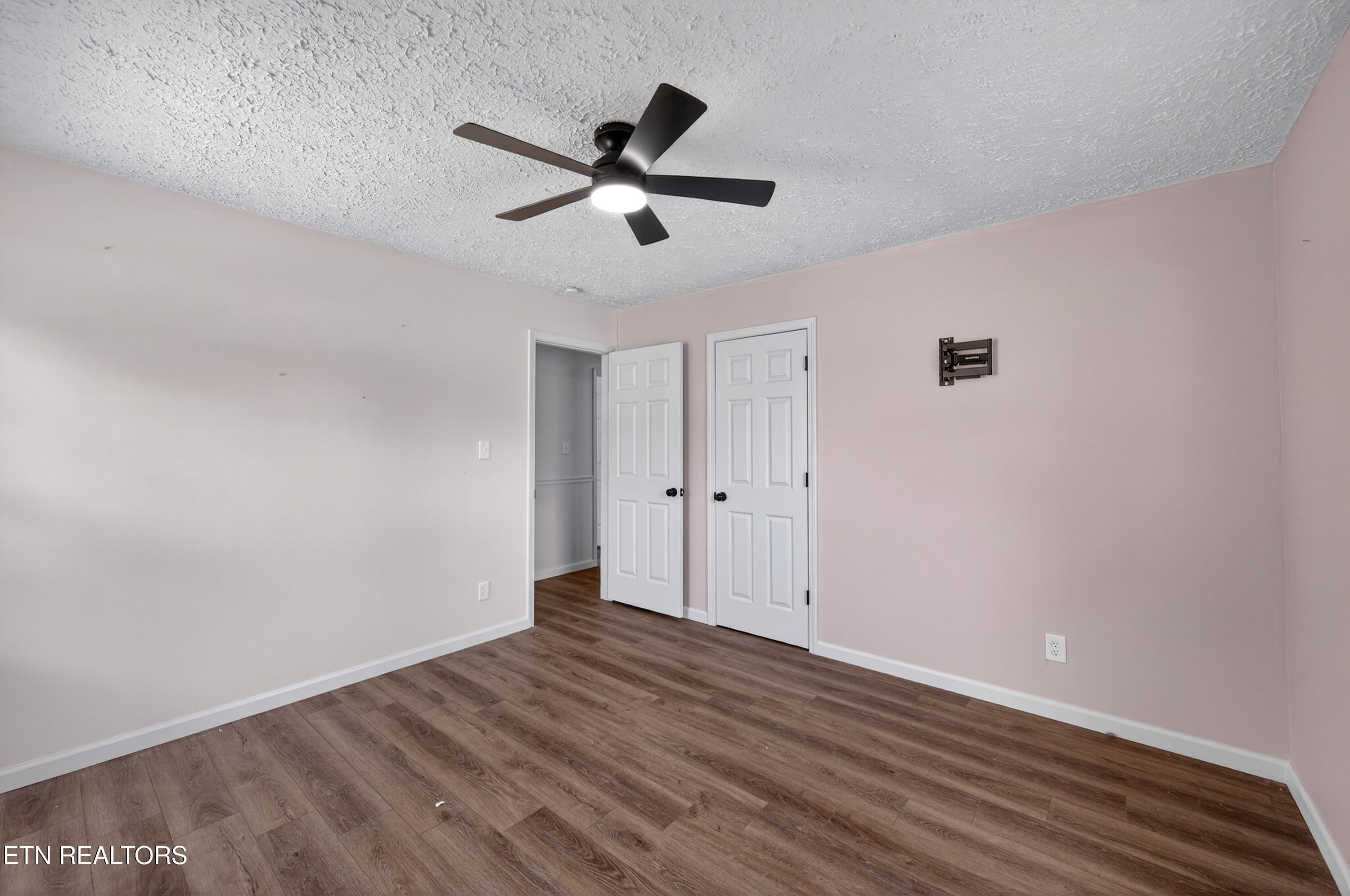 1205 Hoss Road Powell TN 37849