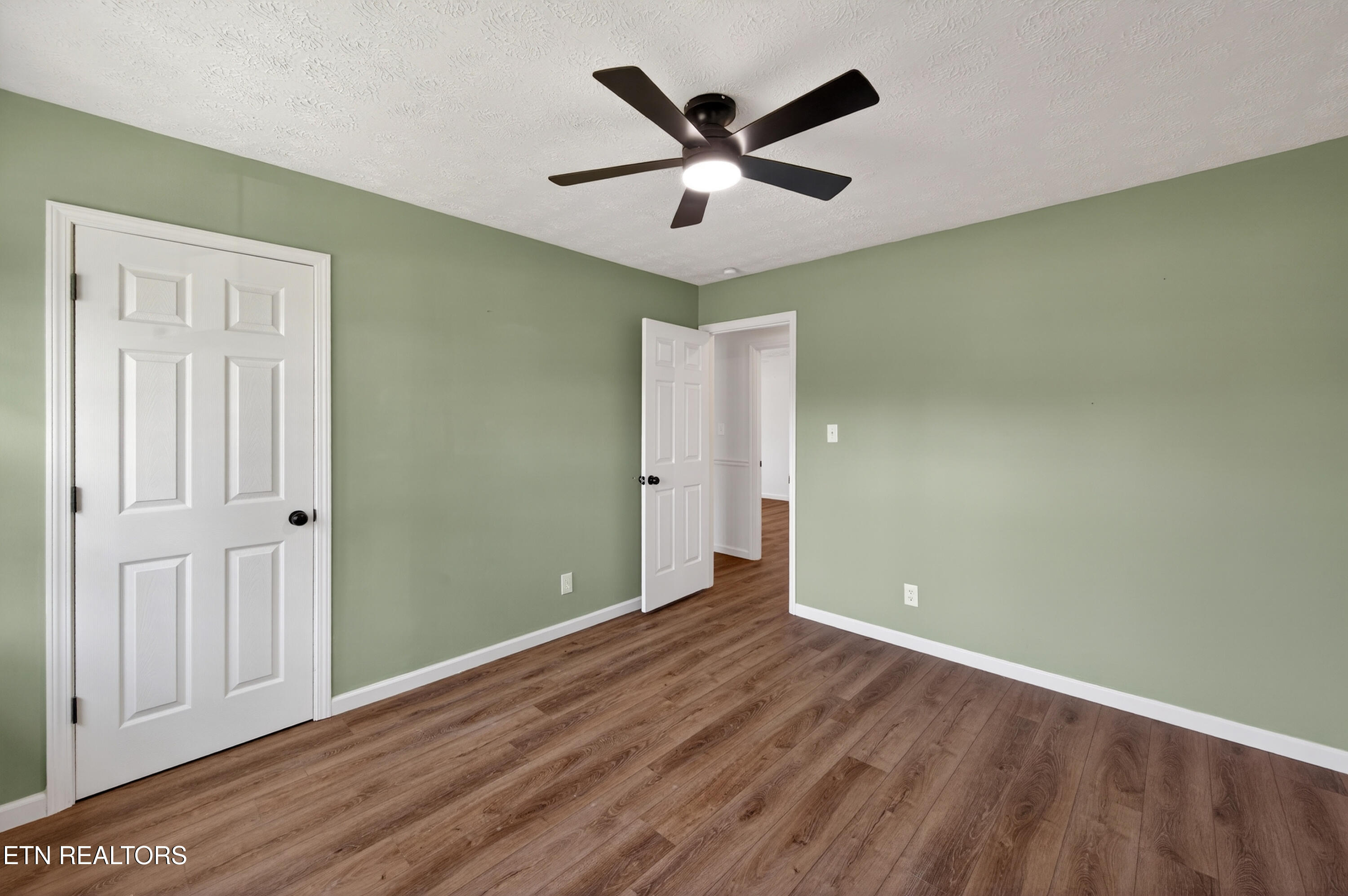 1205 Hoss Road Powell TN 37849