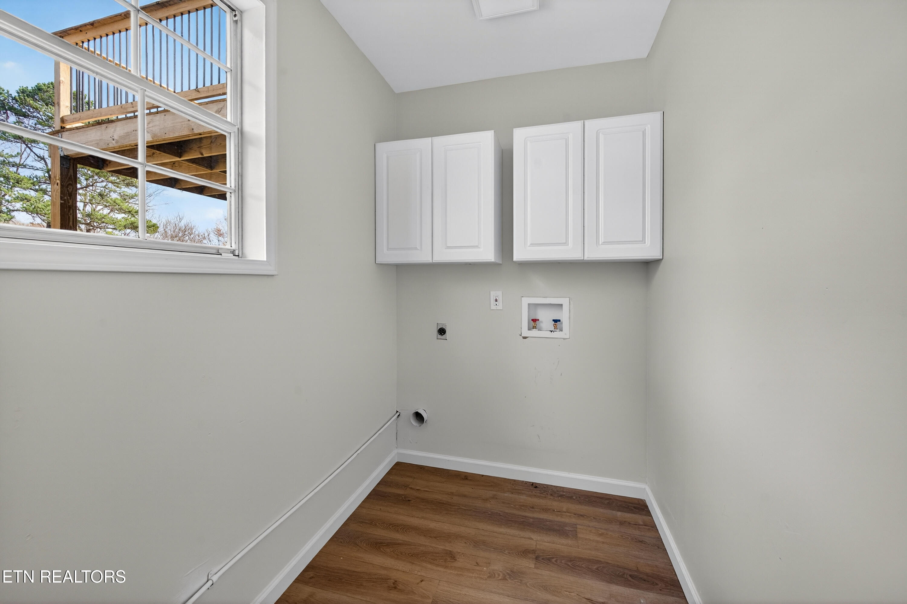 1205 Hoss Road Powell TN 37849