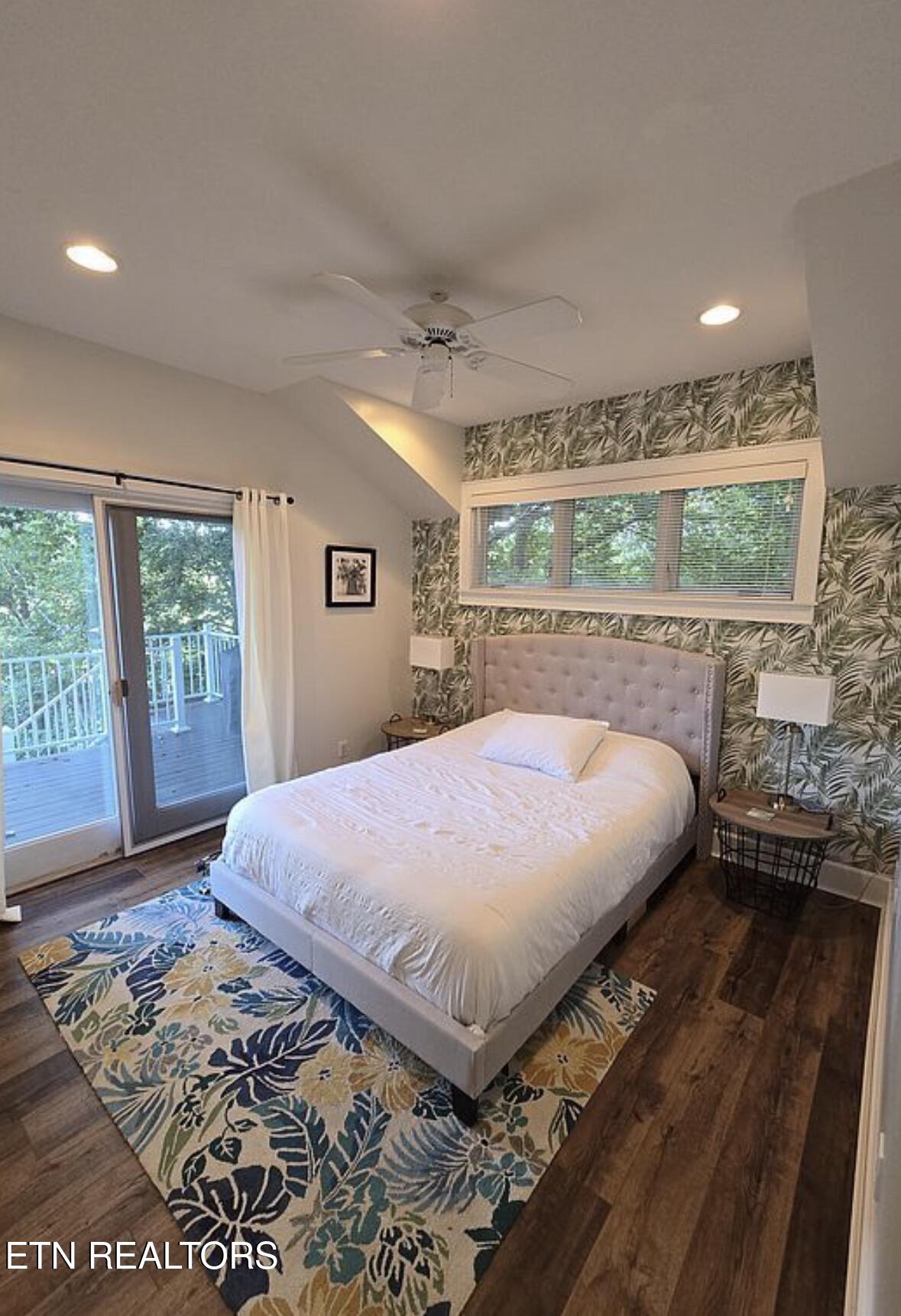1304 N. Shorewood Lane Caryville TN 37714