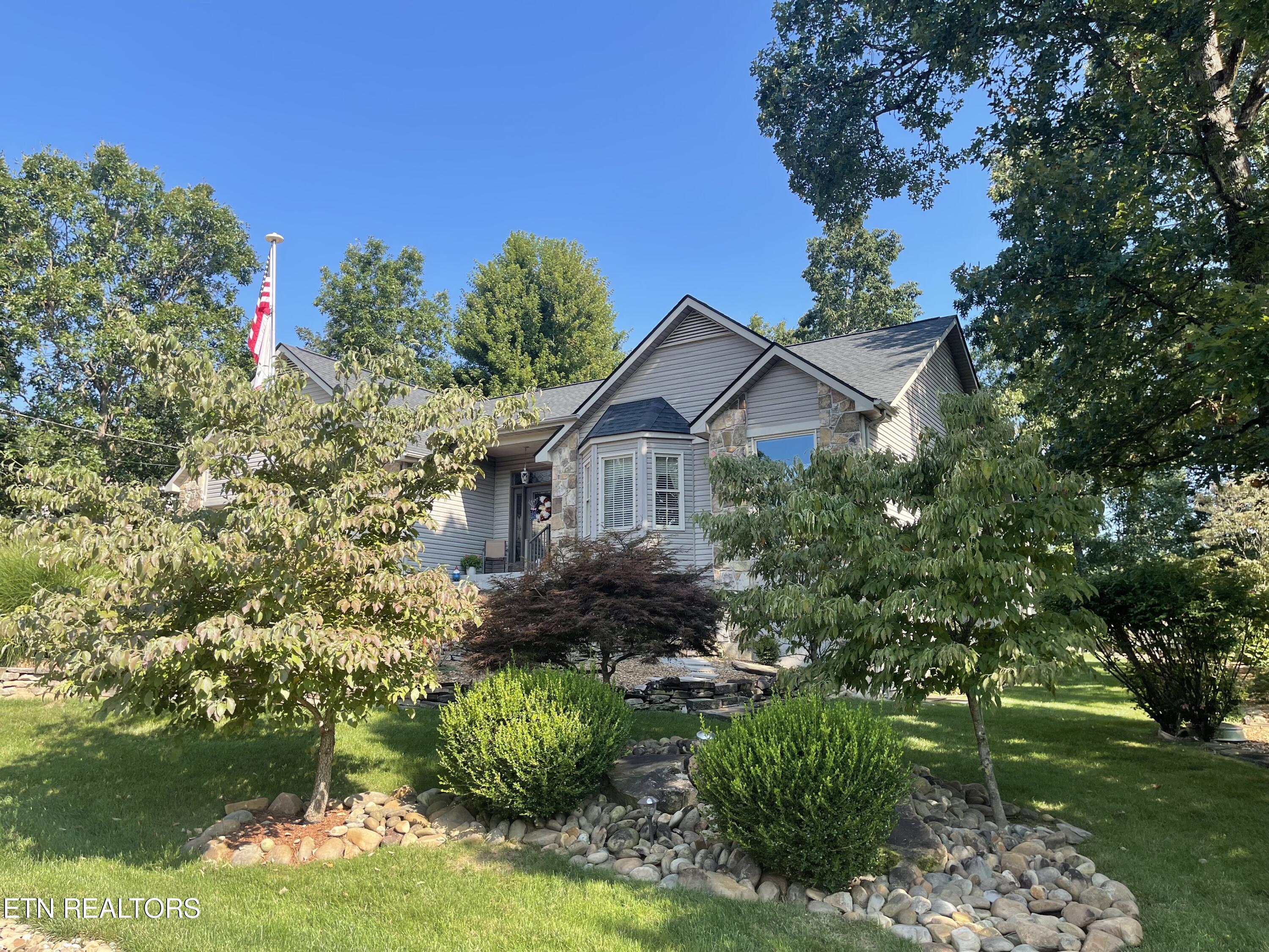 129 Mountain View Drive Crossville TN 38558