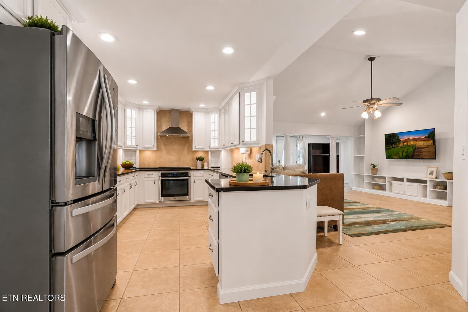 2070 James Road Sevierville TN 37876