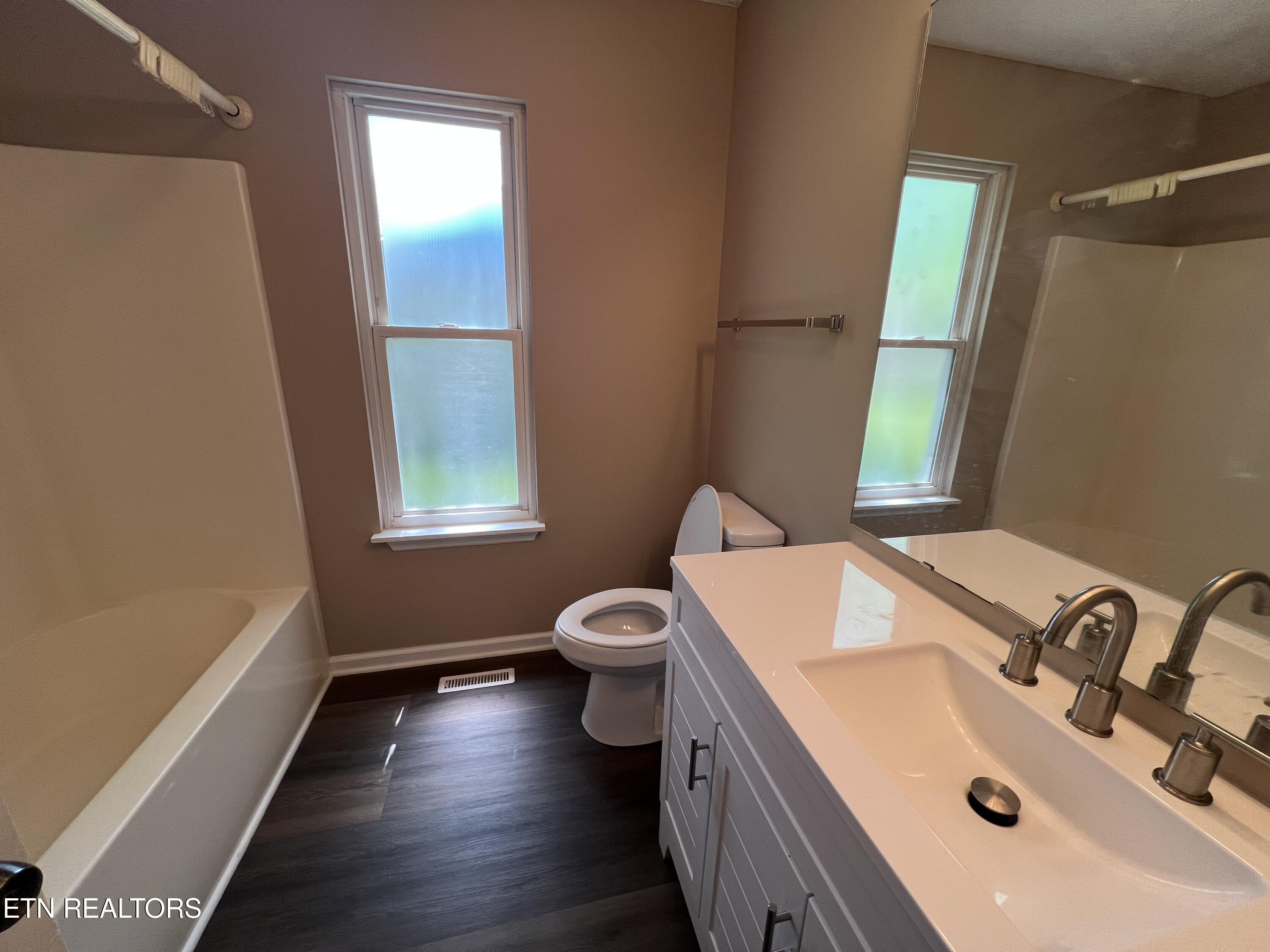 132 Cromwell Lane Crossville TN 38558