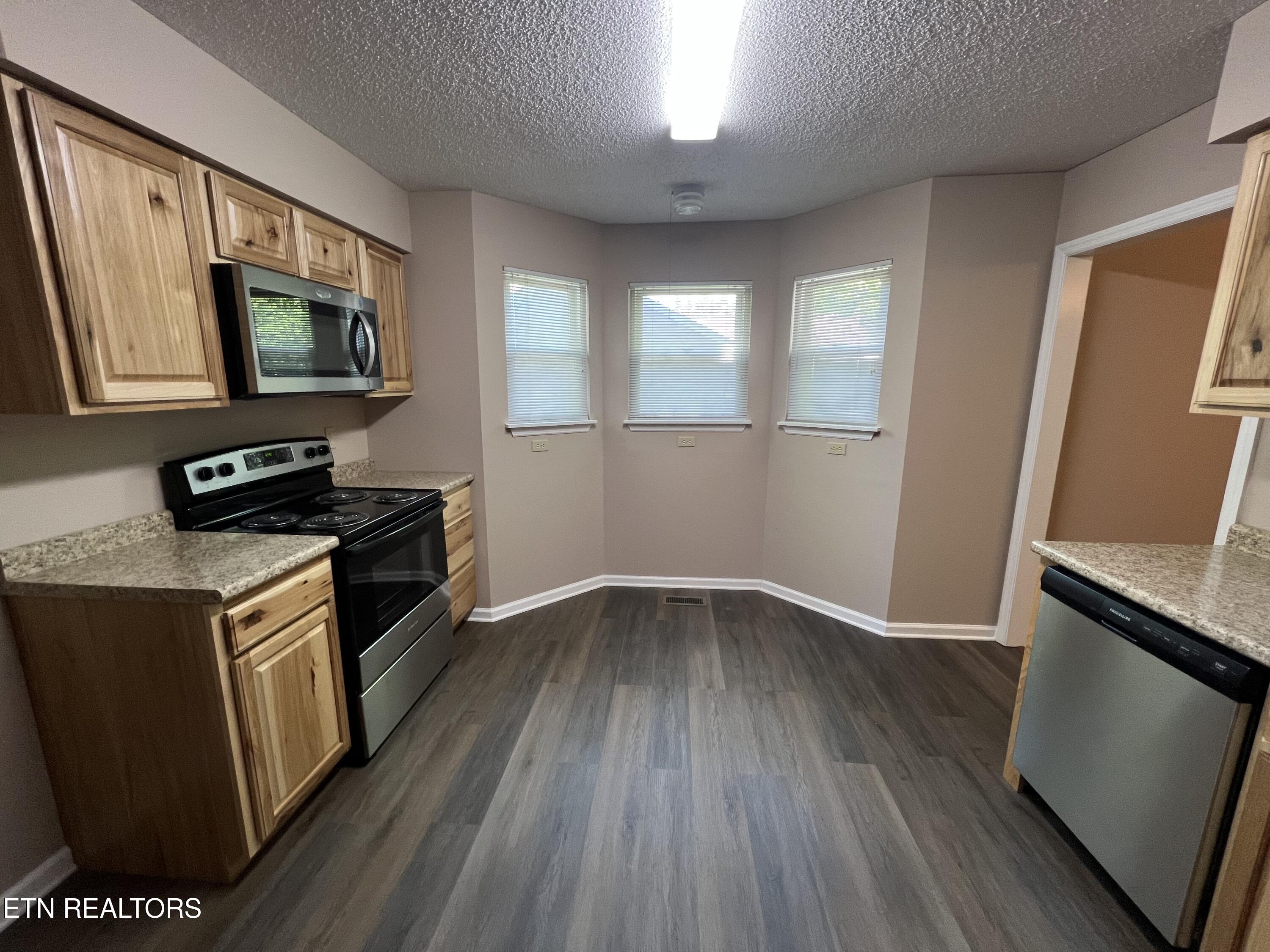 132 Cromwell Lane Crossville TN 38558