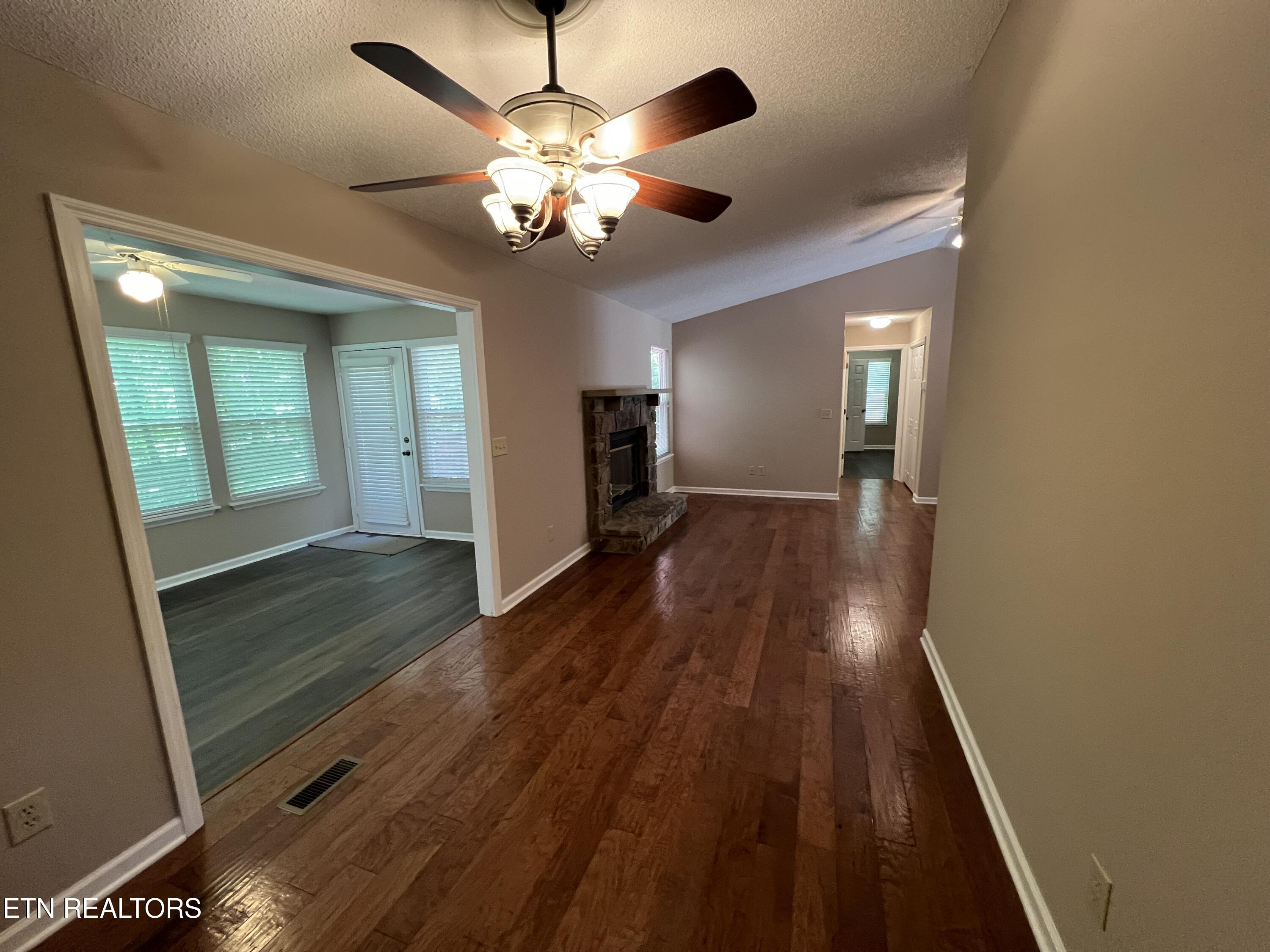132 Cromwell Lane Crossville TN 38558