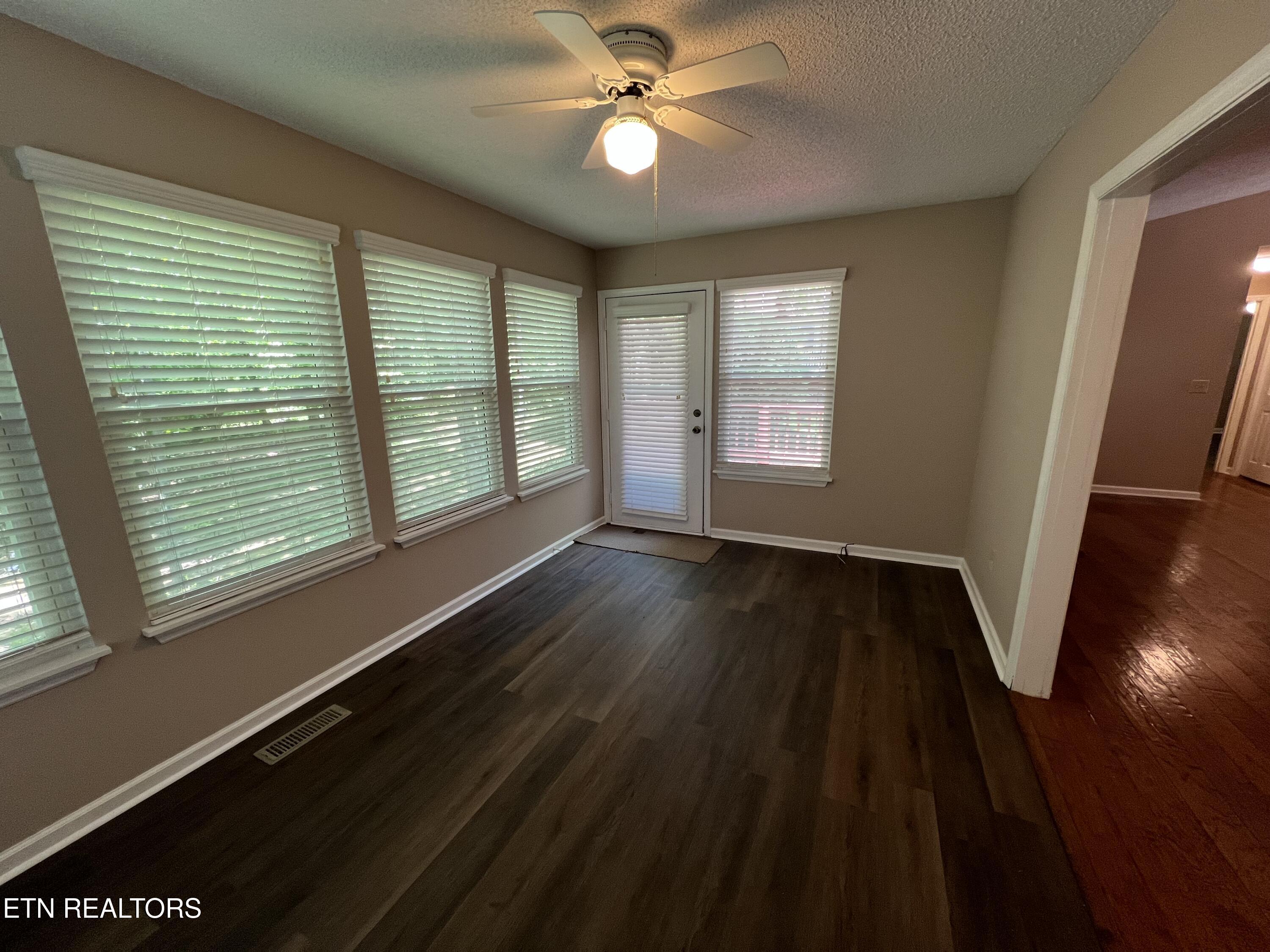 132 Cromwell Lane Crossville TN 38558