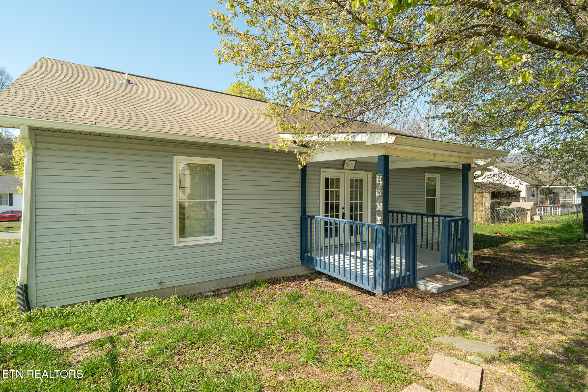 109 Miles Lane Lafollette TN 37766