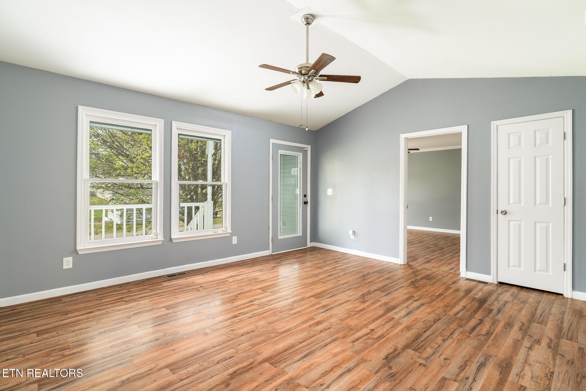 109 Miles Lane Lafollette TN 37766
