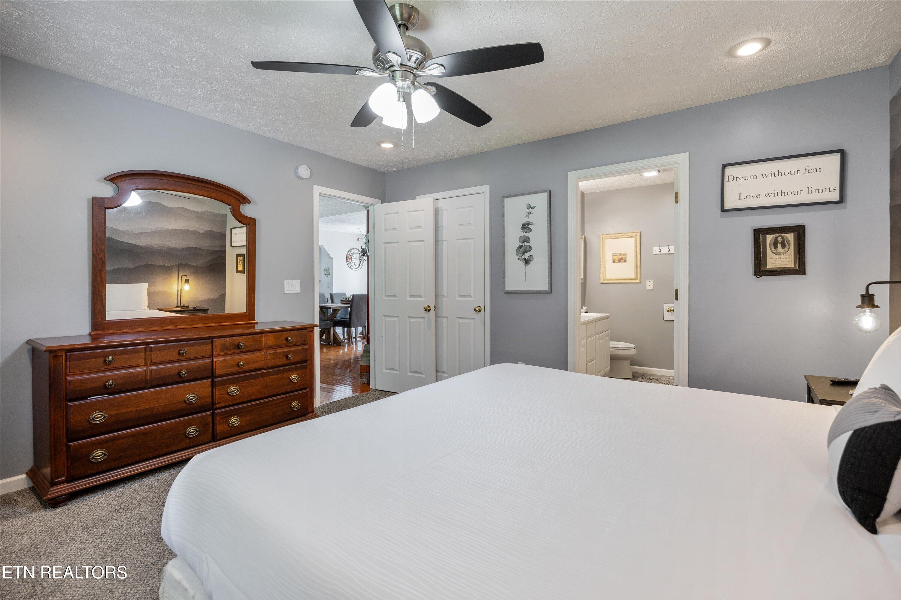 1825 Sunnydale Drive Sevierville TN 37862