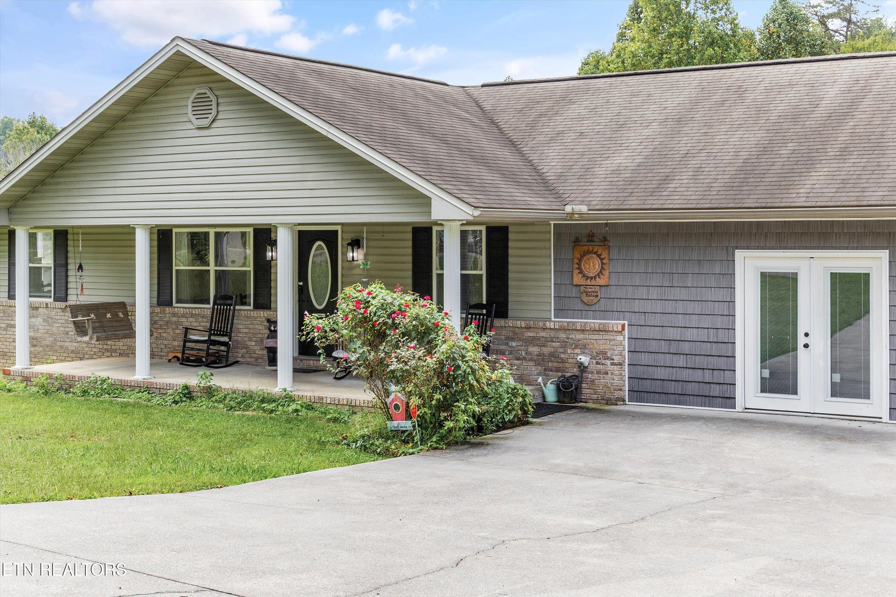 1825 Sunnydale Drive Sevierville TN 37862