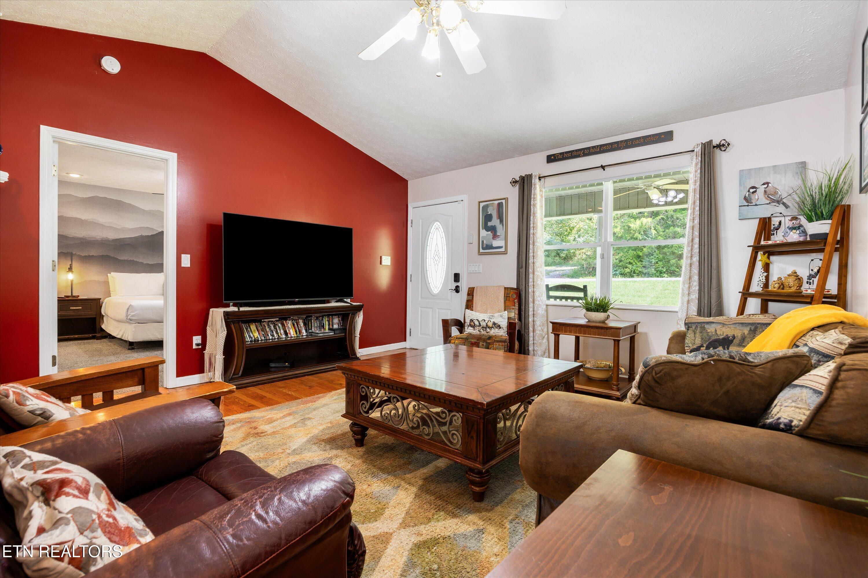 1825 Sunnydale Drive Sevierville TN 37862
