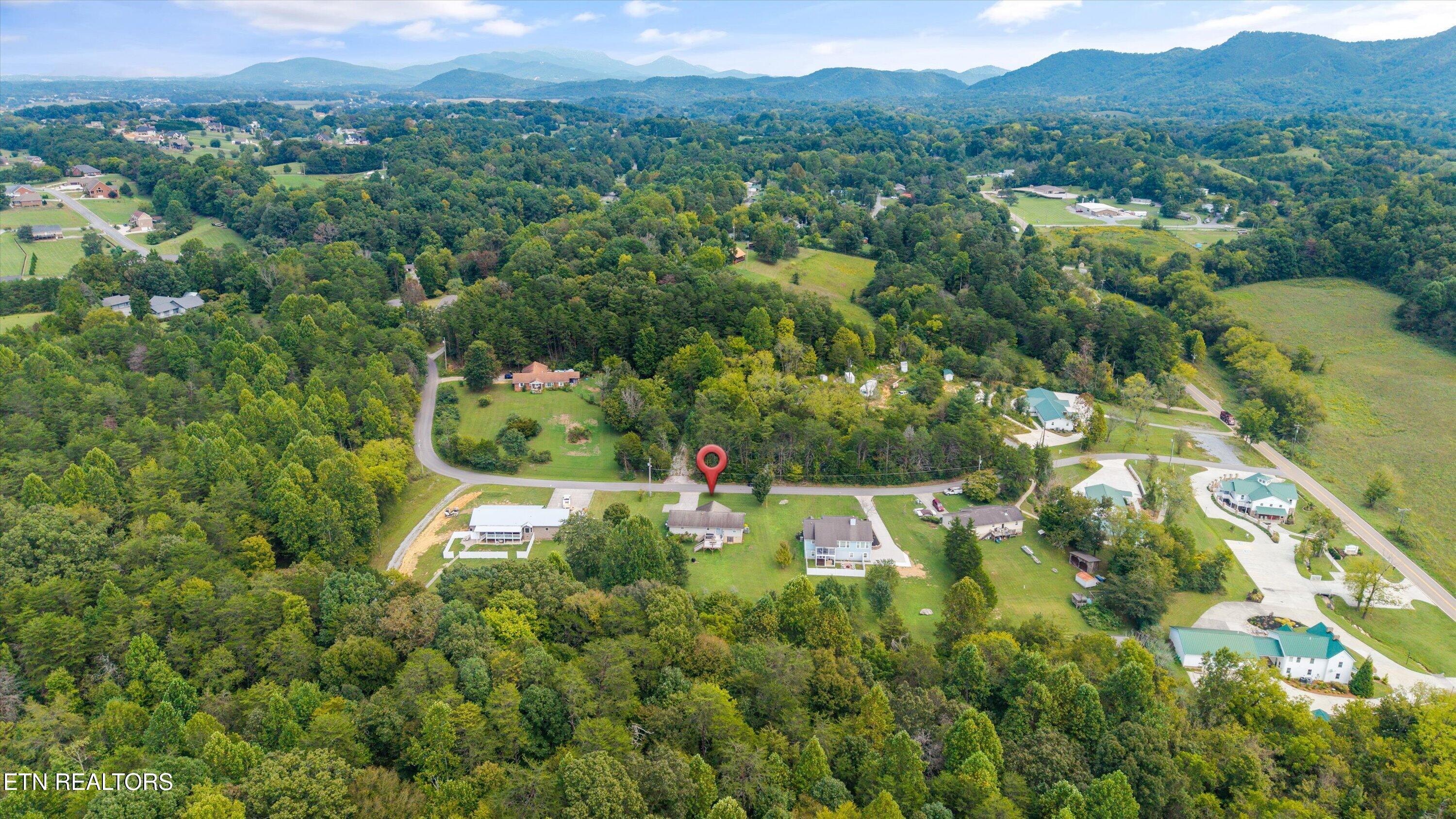 1825 Sunnydale Drive Sevierville TN 37862